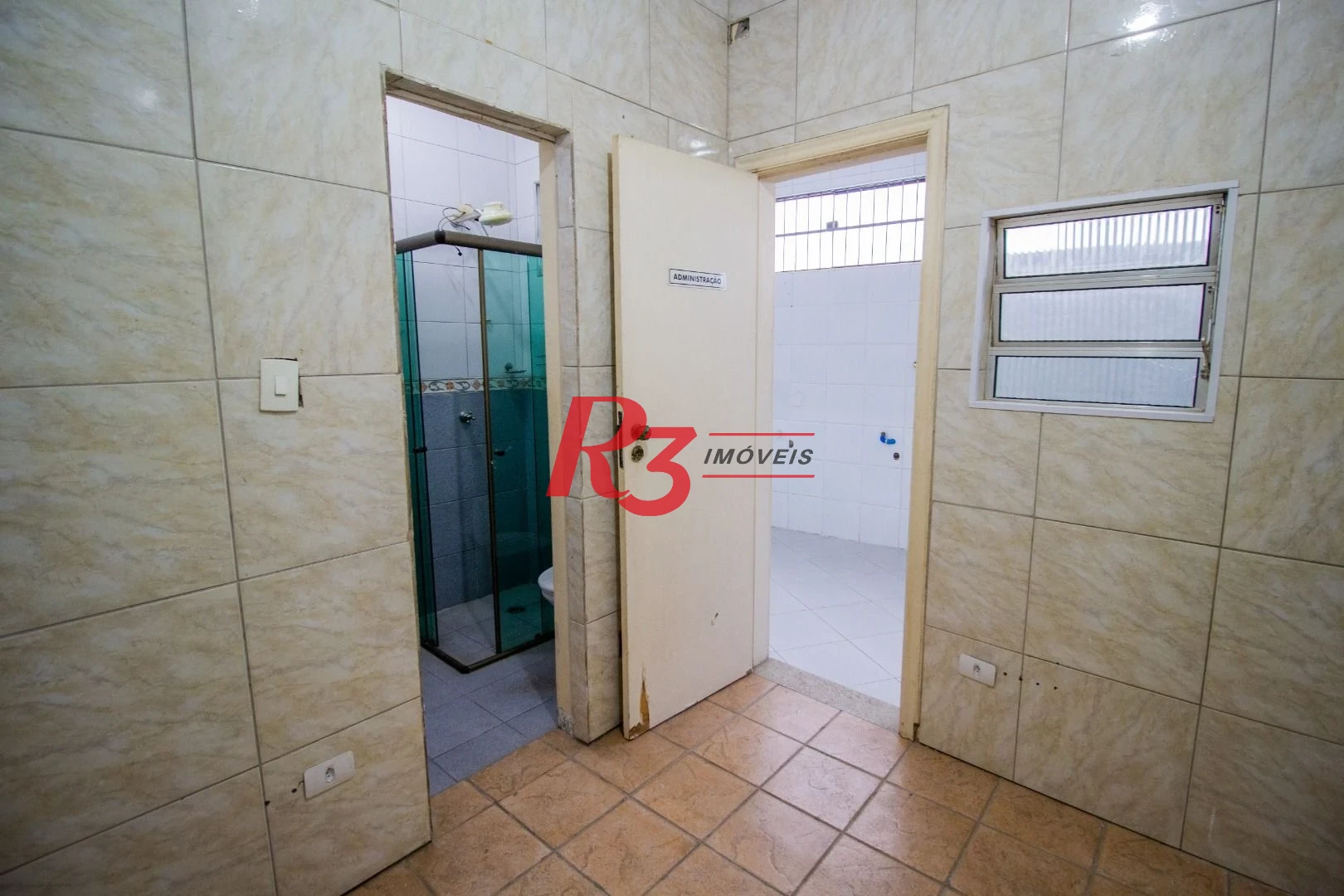 Casa com 4 dormitórios para alugar, 385 m² por R$ 20.934,21/mês - Ponta da Praia - Santos/SP