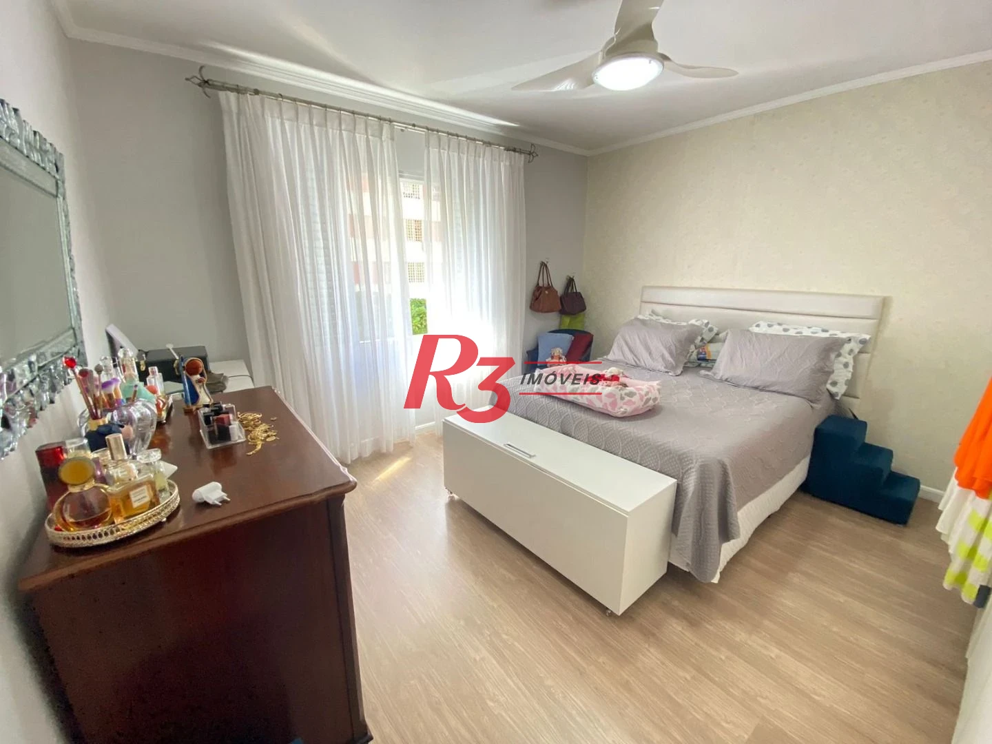 Apartamento com 2 dormitórios à venda, 114 m² por R$ 430.000,00 - Itararé - São Vicente/SP