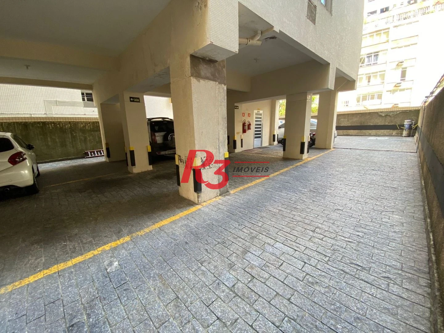 Apartamento com 2 dormitórios à venda, 114 m² por R$ 430.000,00 - Itararé - São Vicente/SP