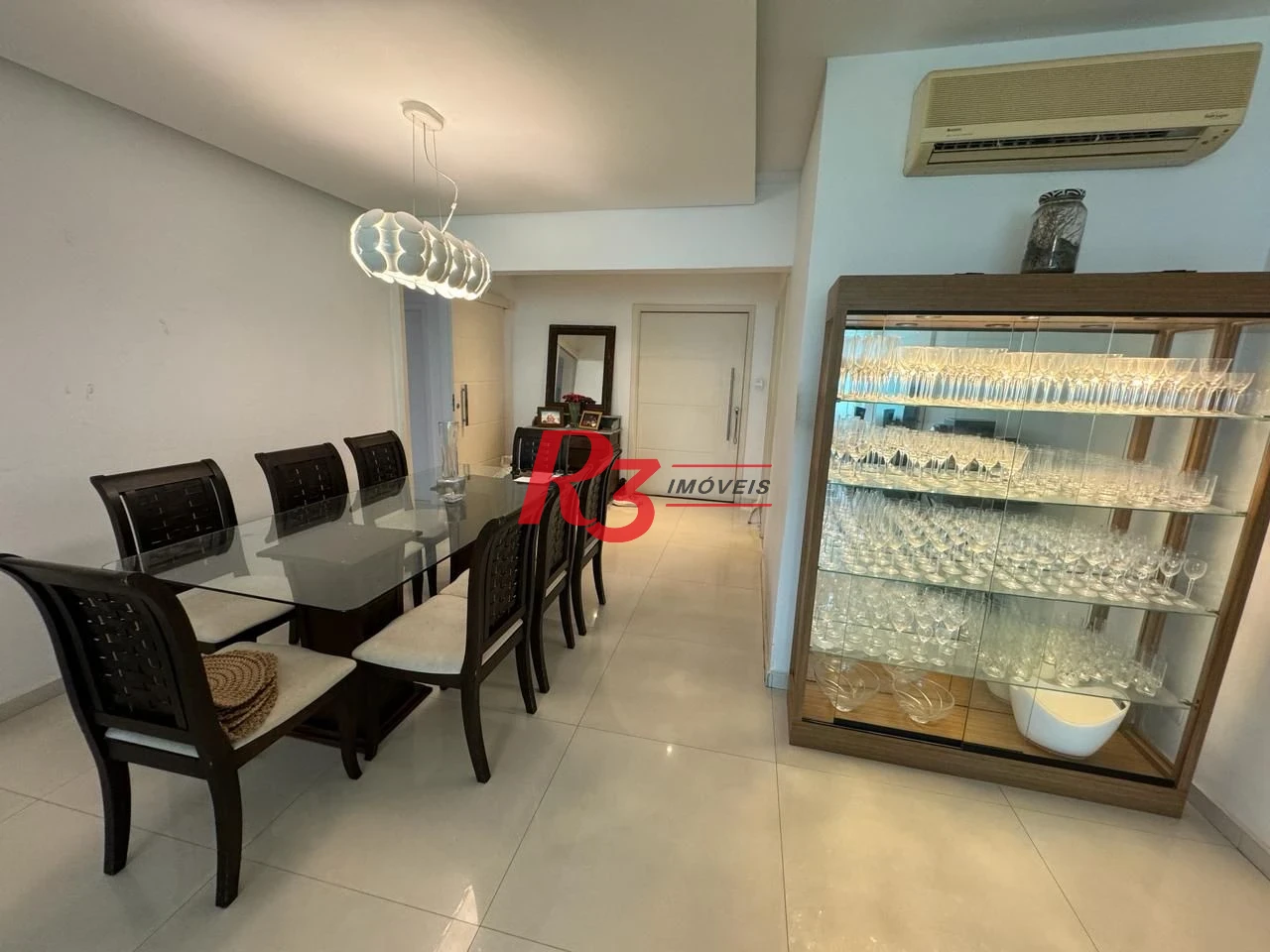 Apartamento à venda, 216 m² por R$ 1.490.000,00 - Gonzaga - Santos/SP
