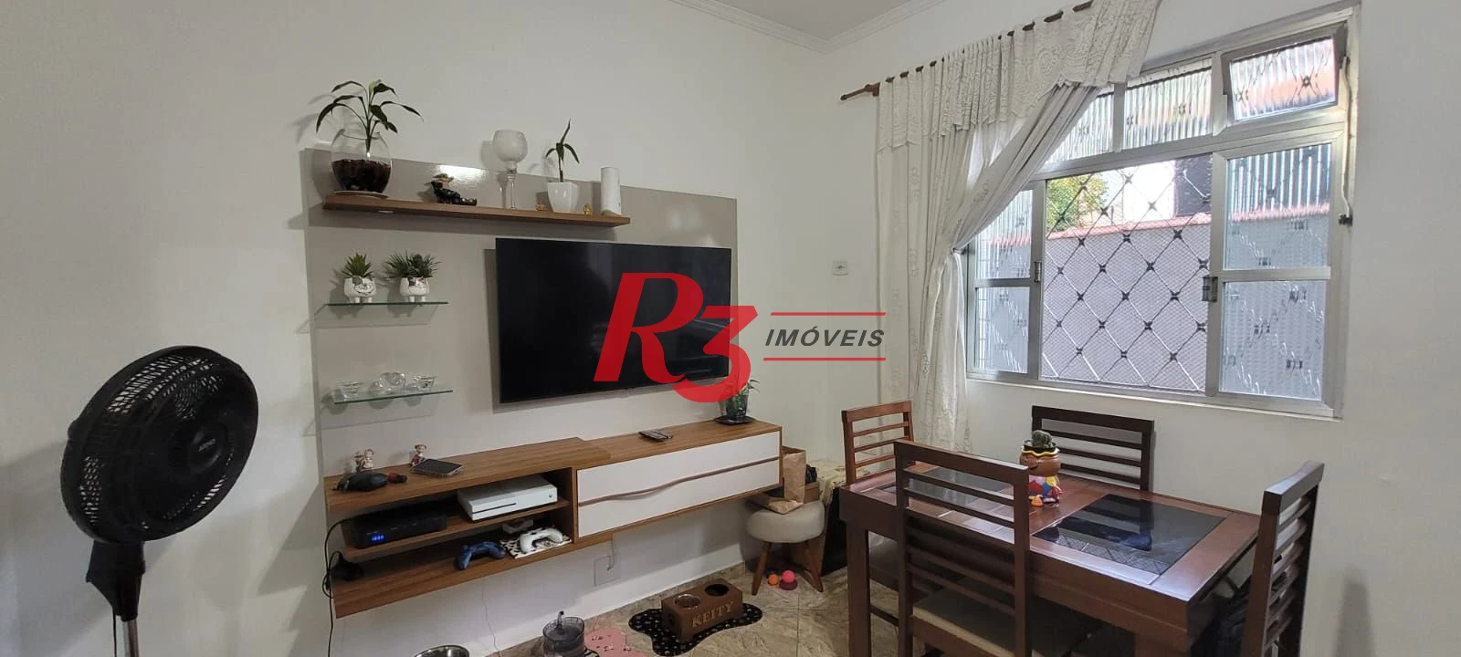 Apartamento com 2 dormitórios à venda, 69 m² por R$ 320.000,00 - Vila Matias - Santos/SP