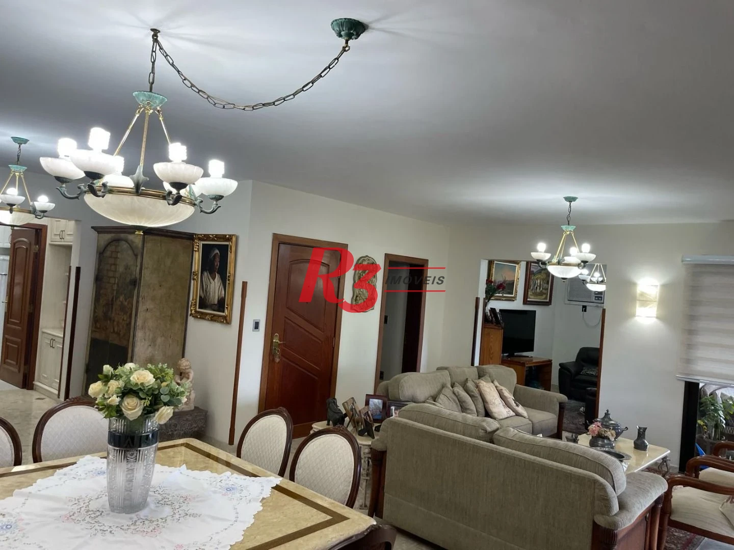 Apartamento com 3 dormitórios à venda, 245 m² por R$ 2.120.000,00 - Boqueirão - Santos/SP