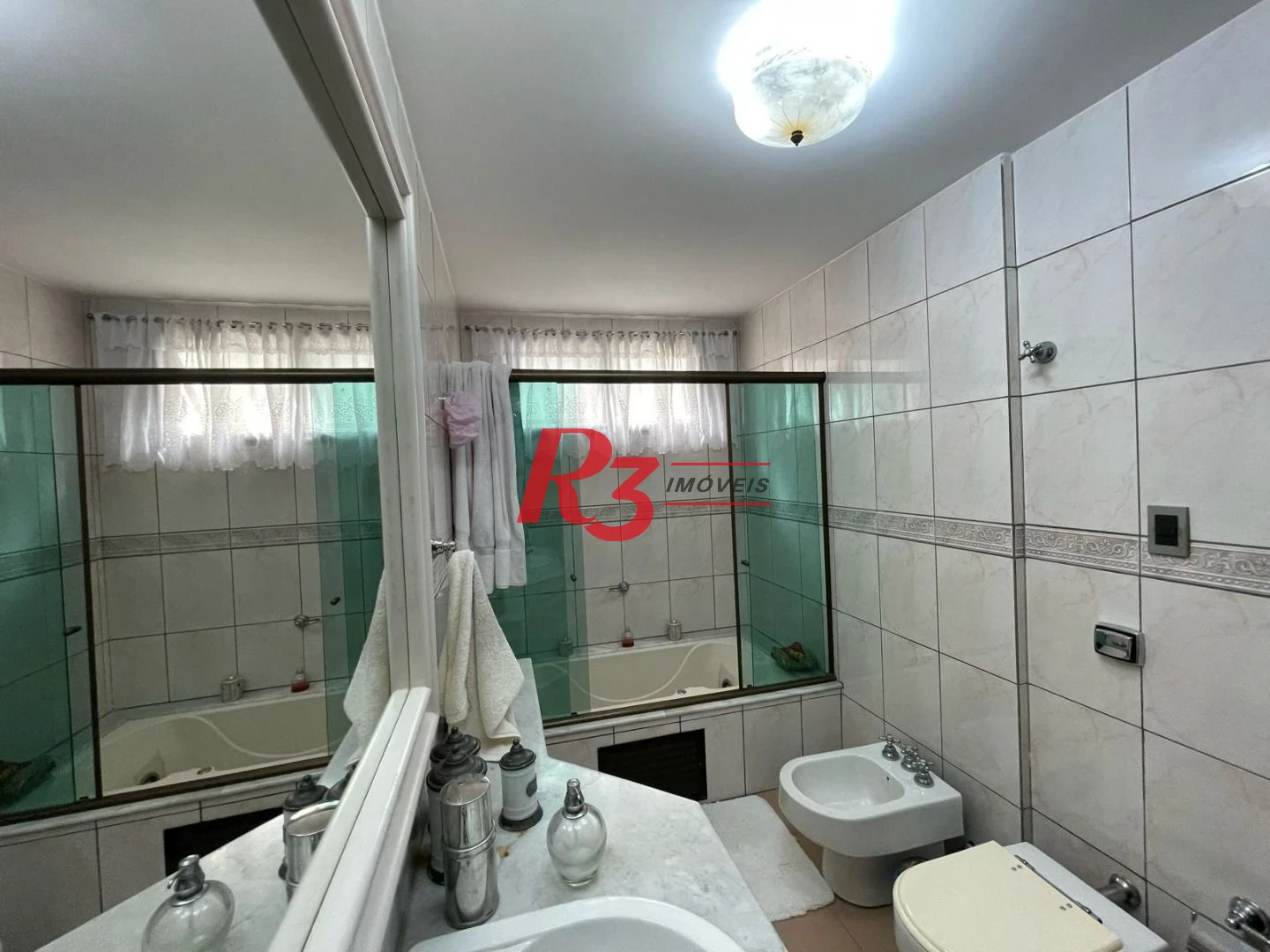 Apartamento com 3 dormitórios à venda, 245 m² por R$ 2.120.000,00 - Boqueirão - Santos/SP