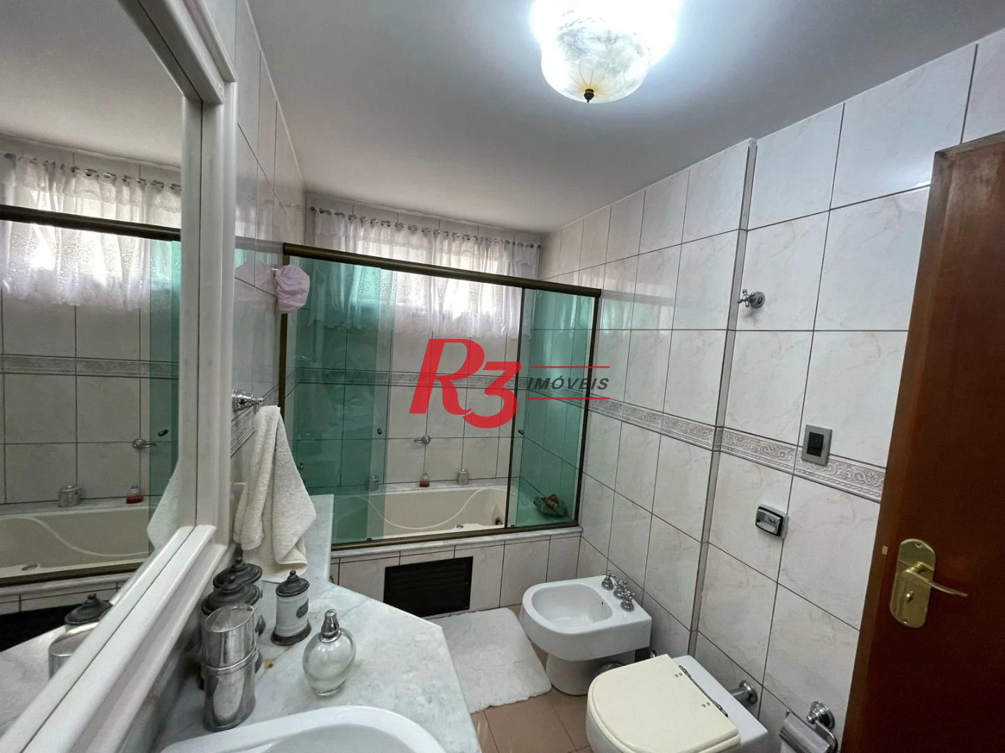 Apartamento com 3 dormitórios à venda, 245 m² por R$ 2.120.000,00 - Boqueirão - Santos/SP
