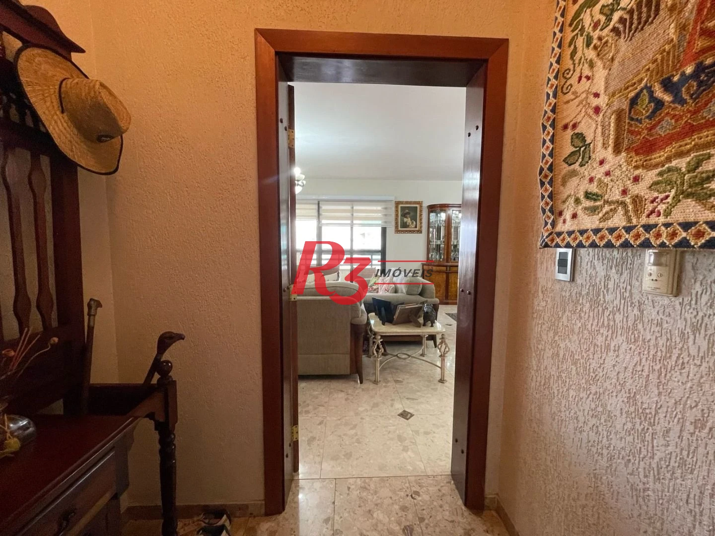 Apartamento com 3 dormitórios à venda, 245 m² por R$ 2.120.000,00 - Boqueirão - Santos/SP