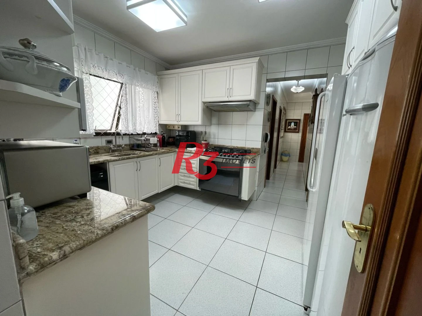 Apartamento com 3 dormitórios à venda, 245 m² por R$ 2.120.000,00 - Boqueirão - Santos/SP