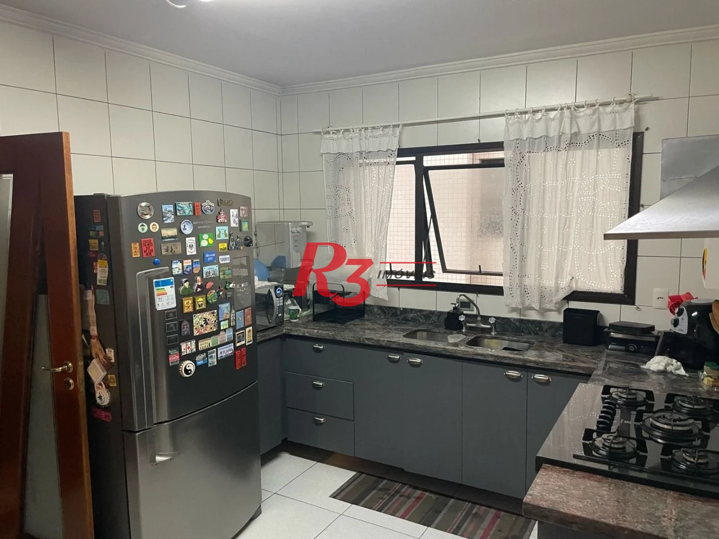 Apartamento com 3 dormitórios à venda, 212 m² por R$ 2.100.000,00 - Boqueirão - Santos/SP