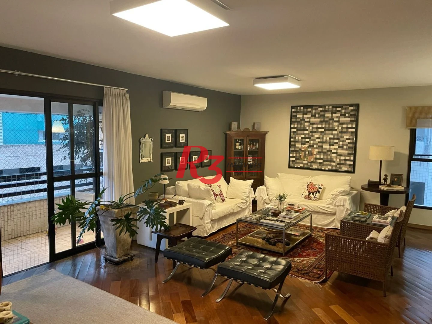 Apartamento com 3 dormitórios à venda, 212 m² por R$ 2.100.000,00 - Boqueirão - Santos/SP