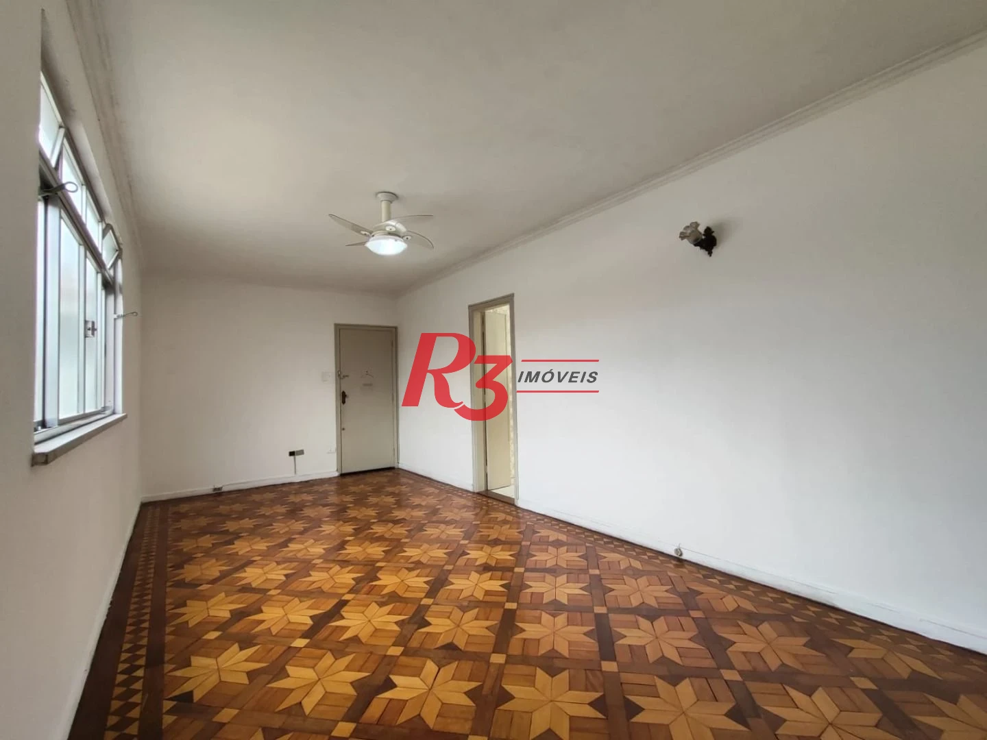 Apartamento com 3 dormitórios à venda, 128 m² por R$ 750.000,00 - Boqueirão - Santos/SP