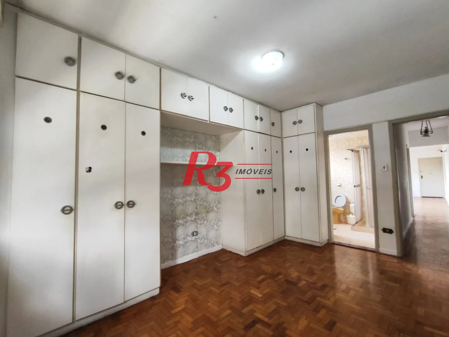 Apartamento com 3 dormitórios à venda, 128 m² por R$ 750.000,00 - Boqueirão - Santos/SP