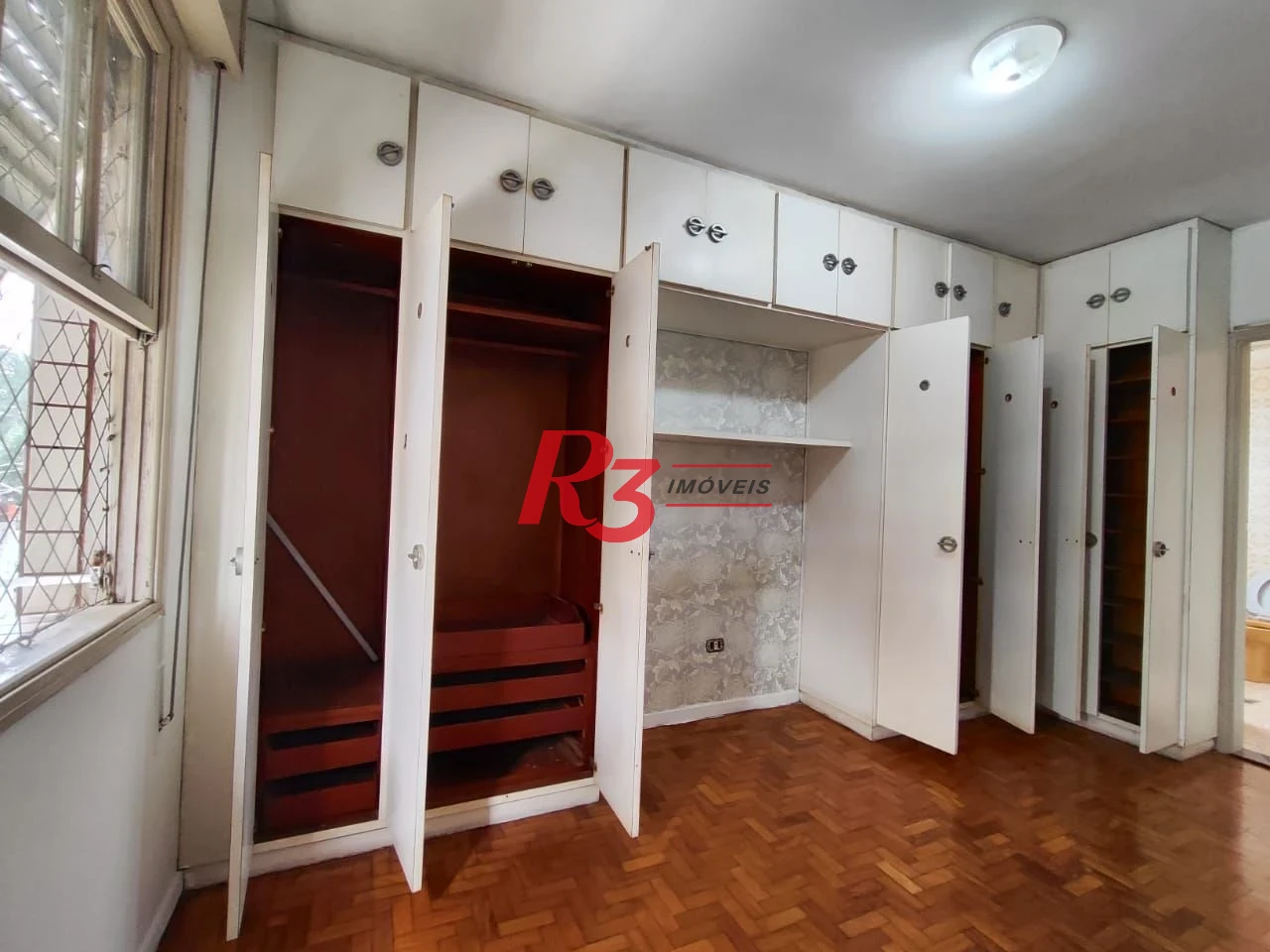 Apartamento com 3 dormitórios à venda, 128 m² por R$ 750.000,00 - Boqueirão - Santos/SP