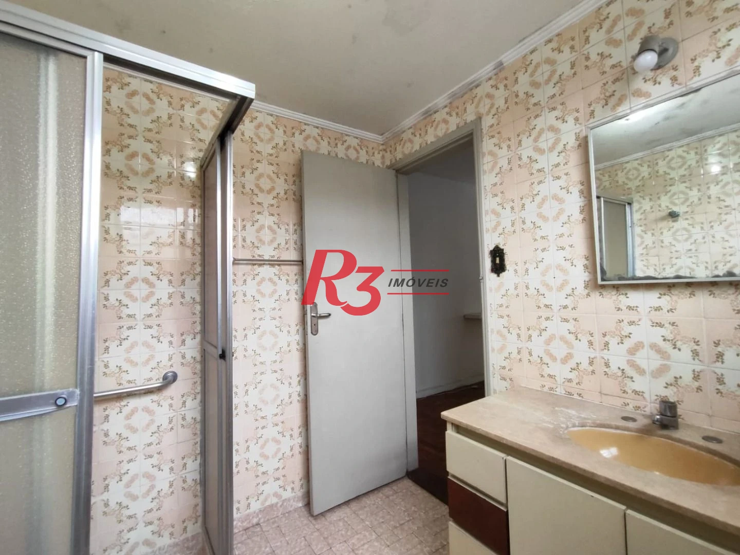 Apartamento com 3 dormitórios à venda, 128 m² por R$ 750.000,00 - Boqueirão - Santos/SP
