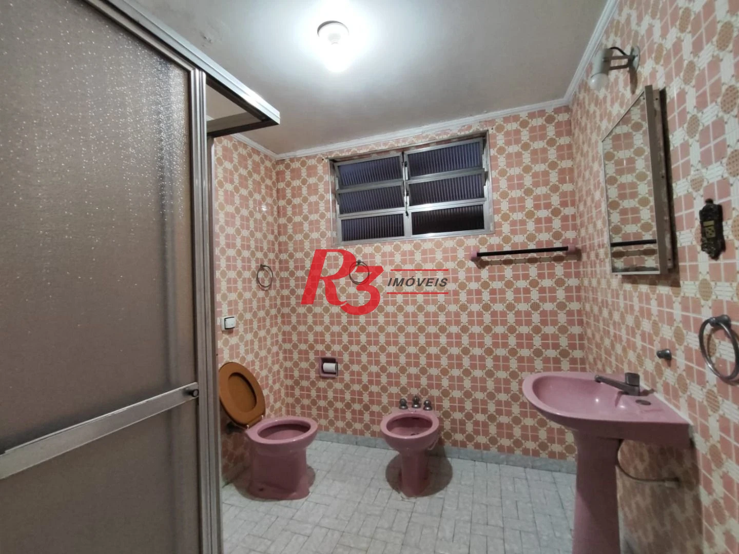 Apartamento com 3 dormitórios à venda, 128 m² por R$ 750.000,00 - Boqueirão - Santos/SP