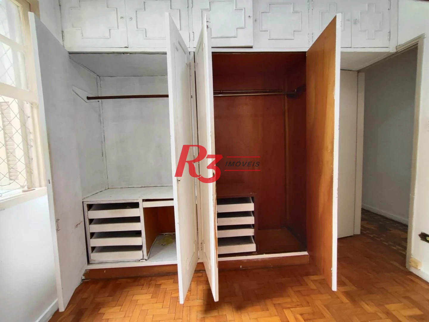 Apartamento com 3 dormitórios à venda, 128 m² por R$ 750.000,00 - Boqueirão - Santos/SP