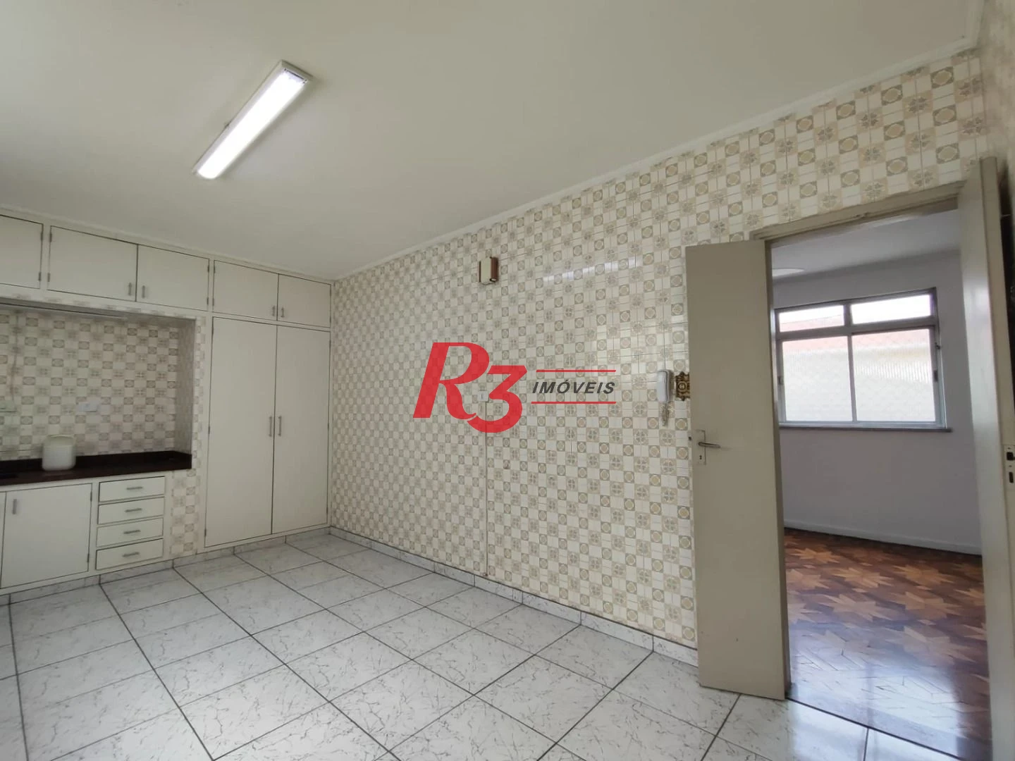Apartamento com 3 dormitórios à venda, 128 m² por R$ 750.000,00 - Boqueirão - Santos/SP