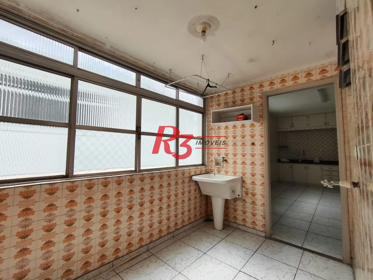 Apartamento com 3 dormitórios à venda, 128 m² por R$ 750.000,00 - Boqueirão - Santos/SP