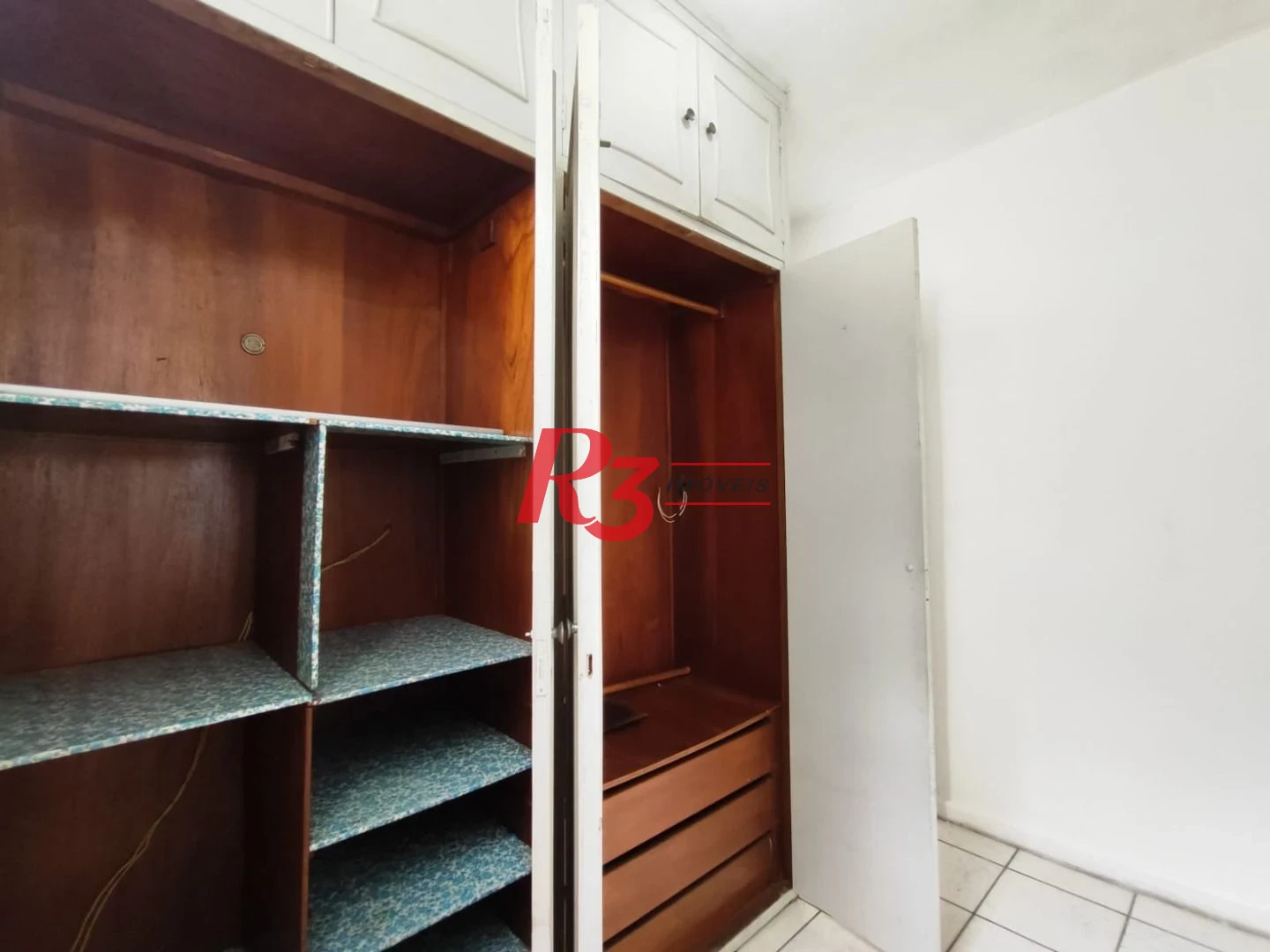 Apartamento com 3 dormitórios à venda, 128 m² por R$ 750.000,00 - Boqueirão - Santos/SP