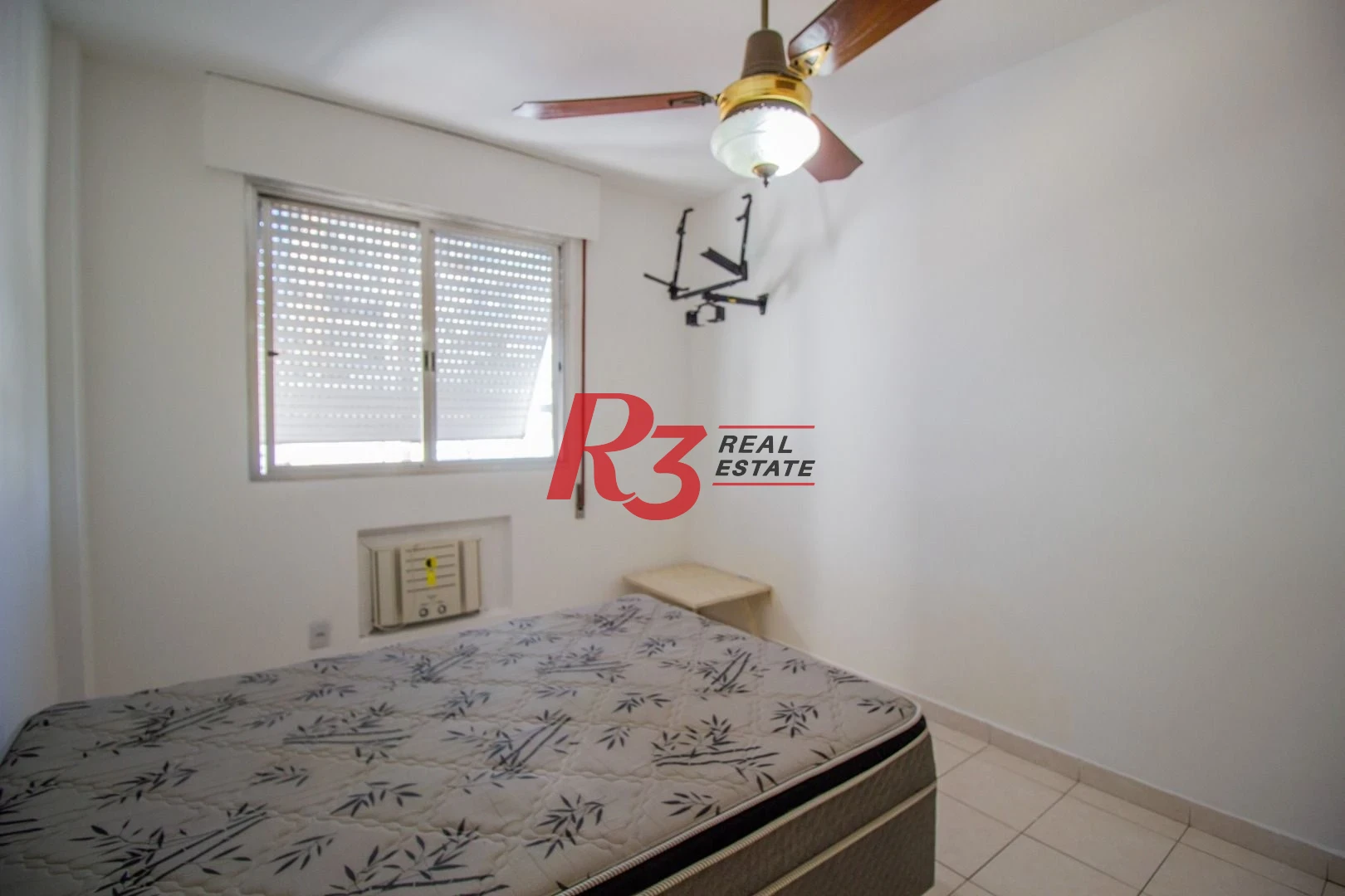 Apartamento para alugar, 60 m² por R$ 3.200,00/mês - Gonzaga - Santos/SP