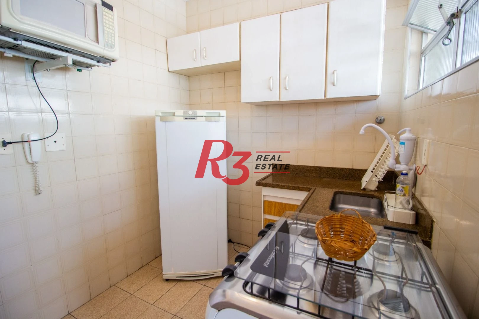 Apartamento para alugar, 60 m² por R$ 3.200,00/mês - Gonzaga - Santos/SP
