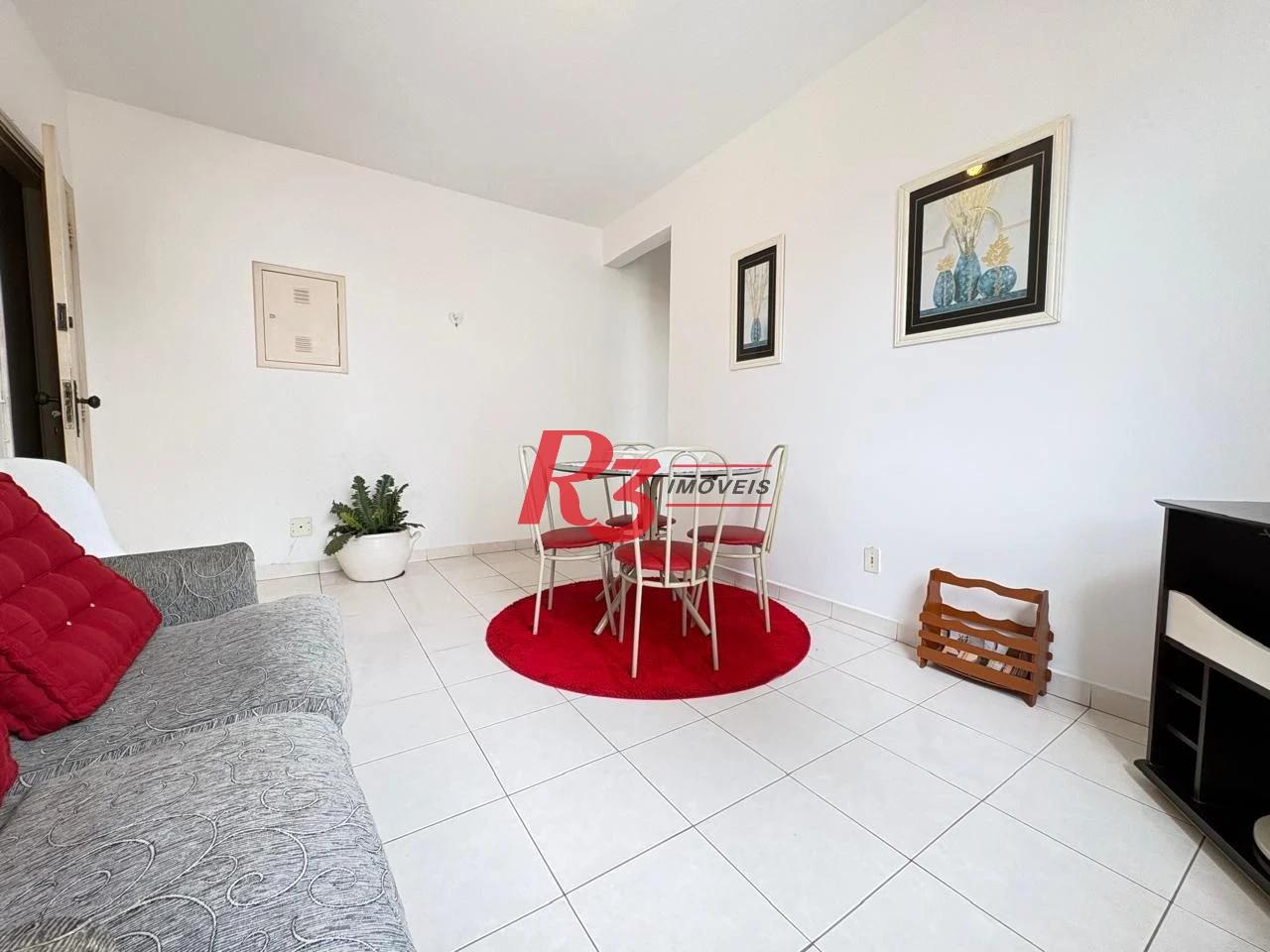 Apartamento para alugar, 60 m² por R$ 3.200,00/mês - Gonzaga - Santos/SP