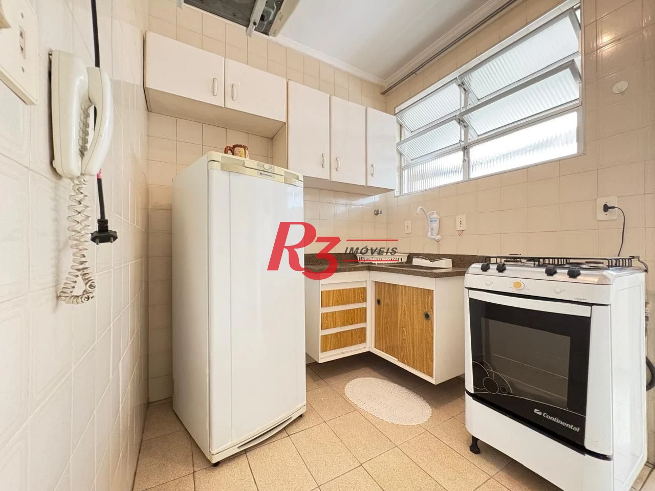 Apartamento para alugar, 60 m² por R$ 3.200,00/mês - Gonzaga - Santos/SP