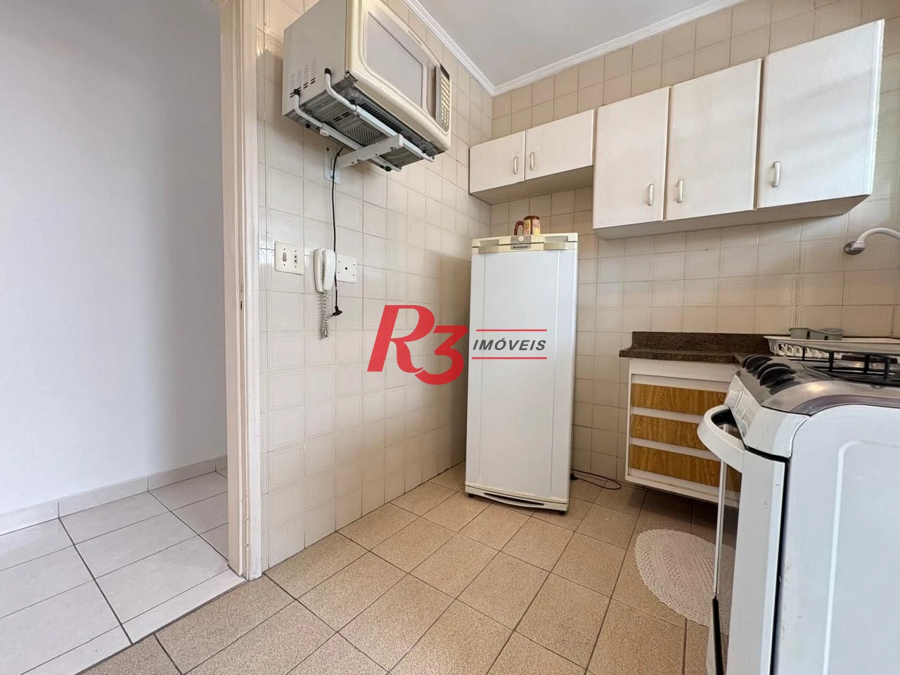 Apartamento para alugar, 60 m² por R$ 3.200,00/mês - Gonzaga - Santos/SP