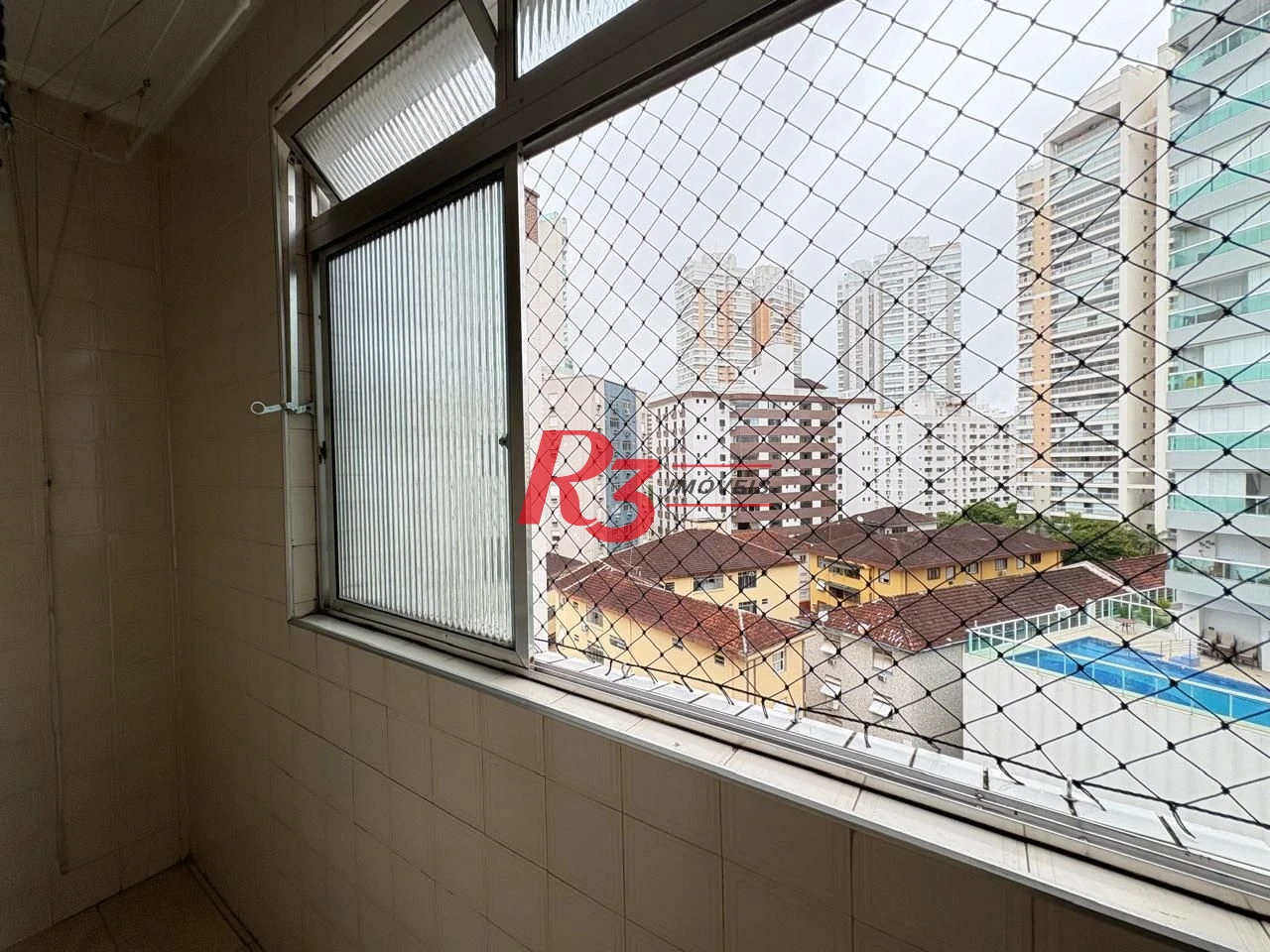Apartamento para alugar, 60 m² por R$ 3.200,00/mês - Gonzaga - Santos/SP