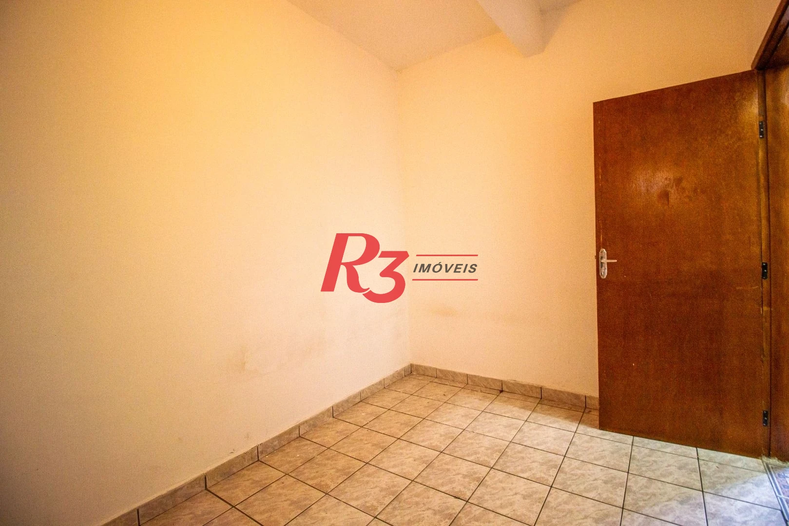 Casa com 3 dormitórios à venda, 80 m² por R$ 540.000,00 - Castelo - Santos/SP
