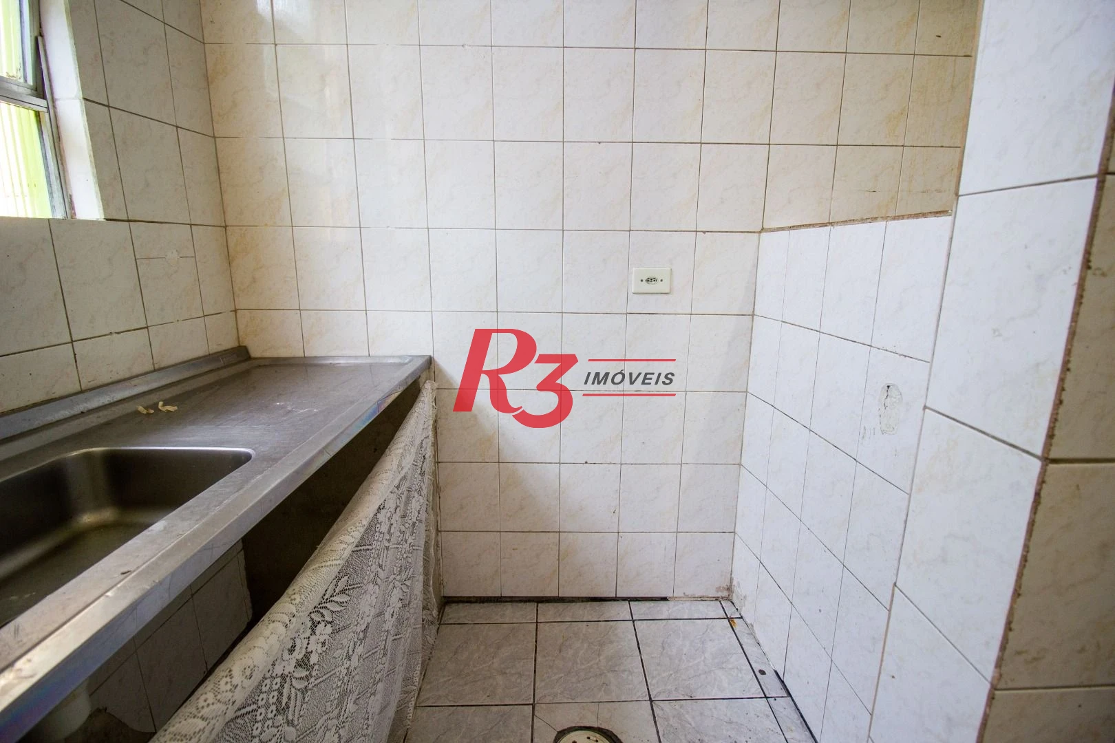 Casa com 3 dormitórios à venda, 80 m² por R$ 540.000,00 - Castelo - Santos/SP