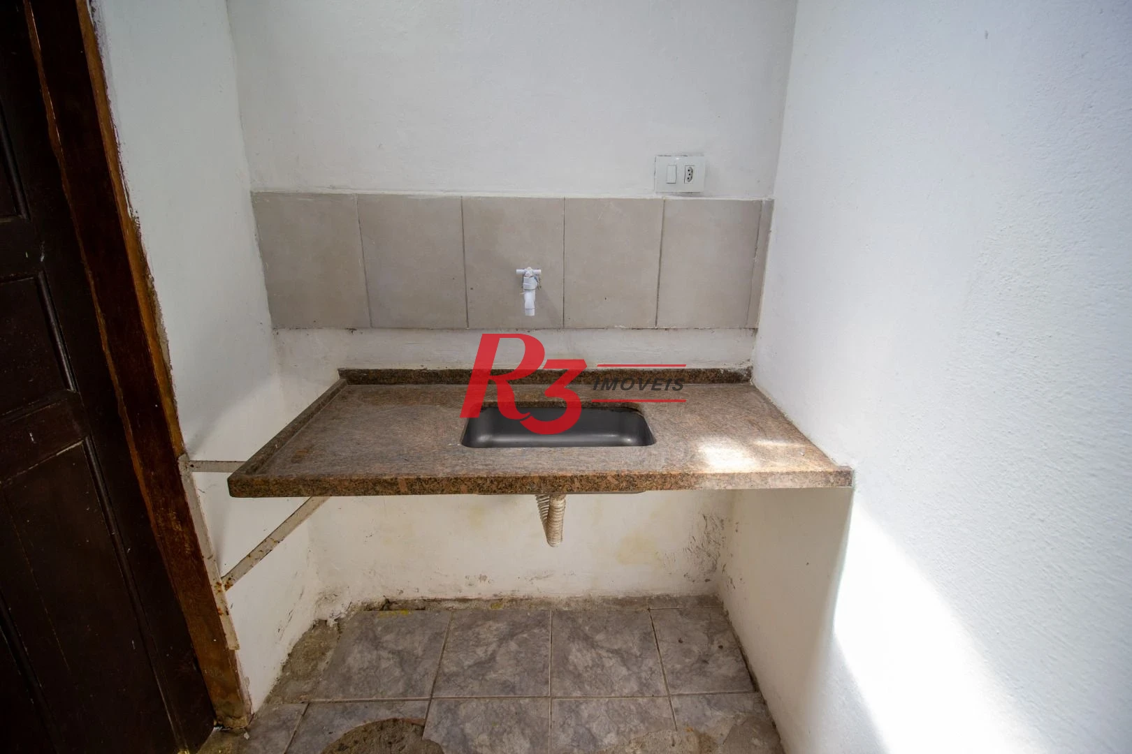 Casa com 3 dormitórios à venda, 80 m² por R$ 540.000,00 - Castelo - Santos/SP
