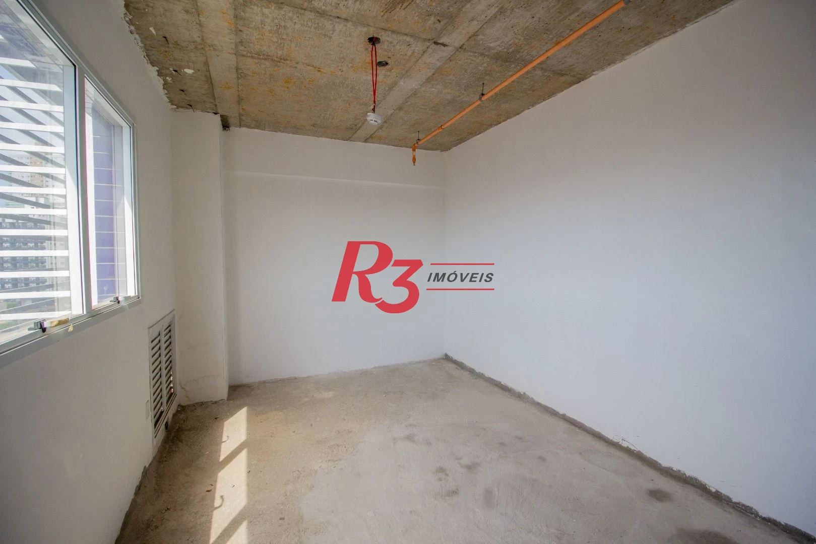 Sala à venda, 35 m² por R$ 346.698,00 - Ponta da Praia - Santos/SP