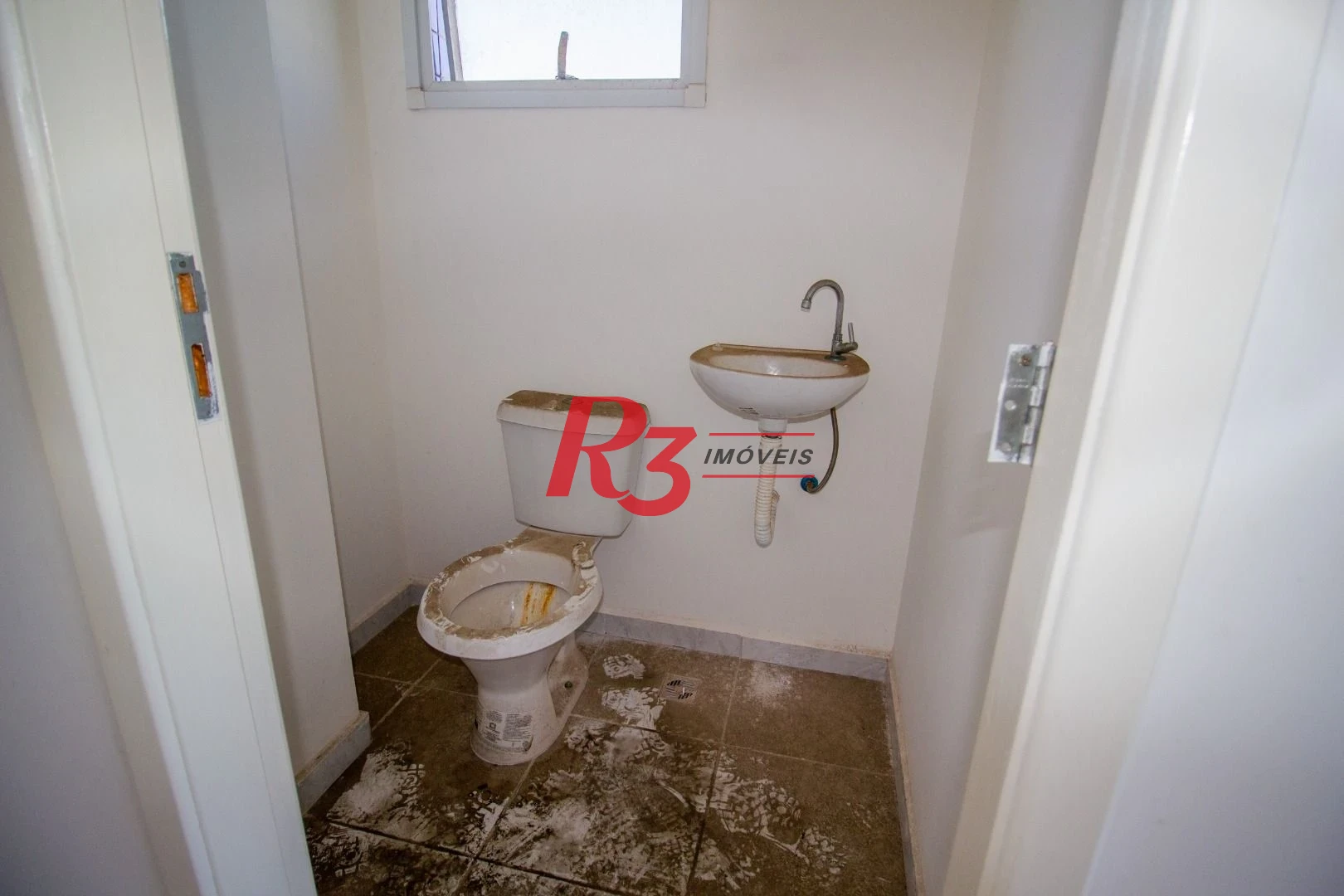 Sala à venda, 36 m² por R$ 364.815,00 - Ponta da Praia - Santos/SP