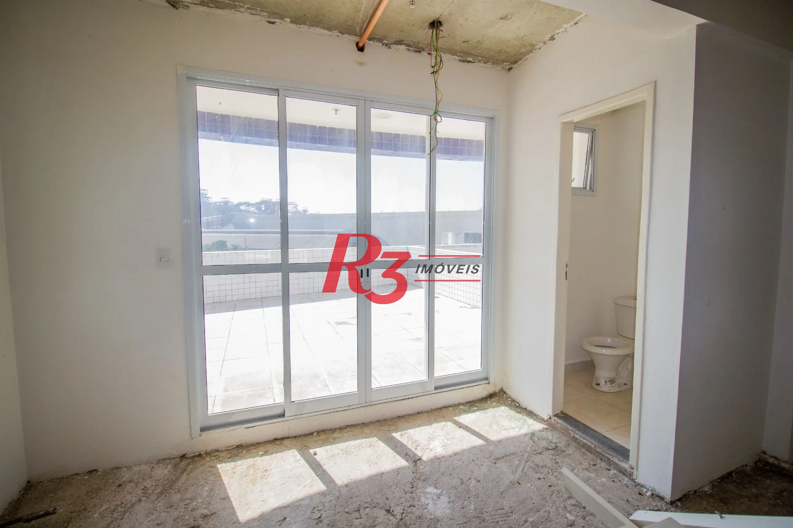 Sala à venda, 35 m² por R$ 354.123,00 - Ponta da Praia - Santos/SP
