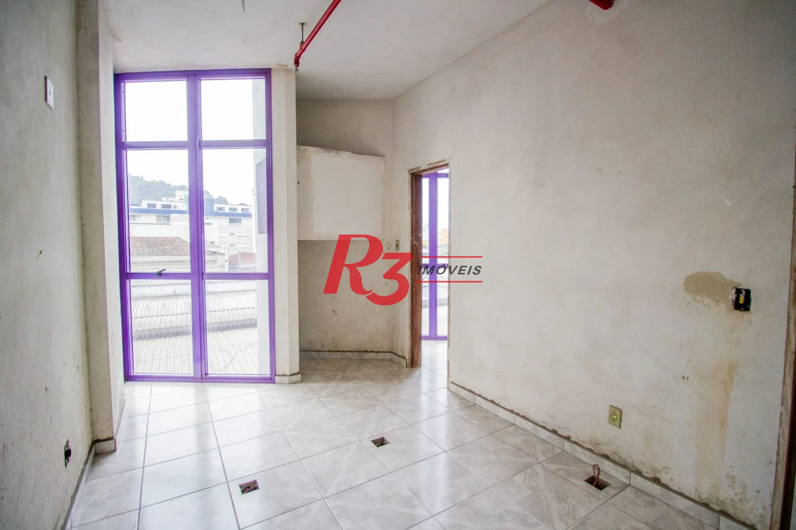 Sala à venda, 43 m² por R$ 353.000,00 - Encruzilhada - Santos/SP