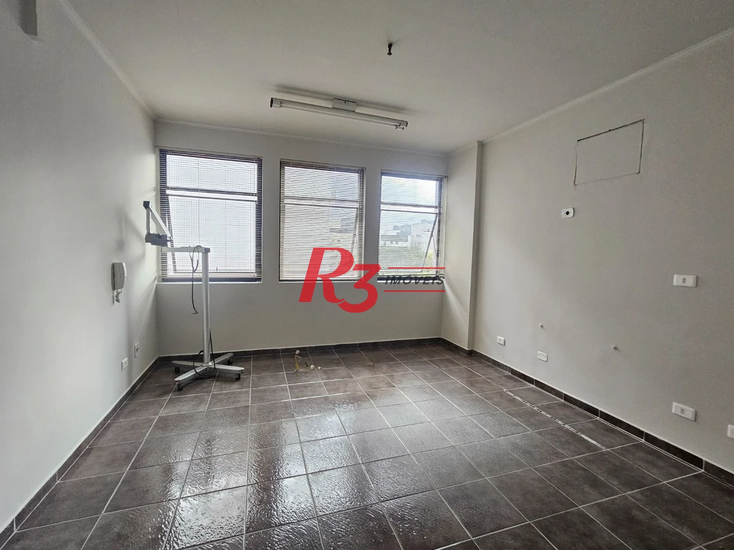 Sala à venda, 40 m² por R$ 280.000,00 - Vila Matias - Santos/SP