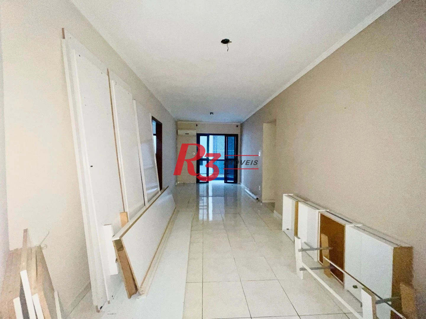 Apartamento com 2 dormitórios à venda, 123 m² por R$ 680.000,00 - Ponta da Praia - Santos/SP