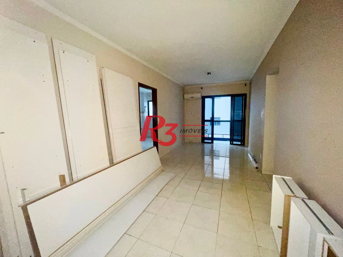 Apartamento com 2 dormitórios à venda, 123 m² por R$ 680.000,00 - Ponta da Praia - Santos/SP