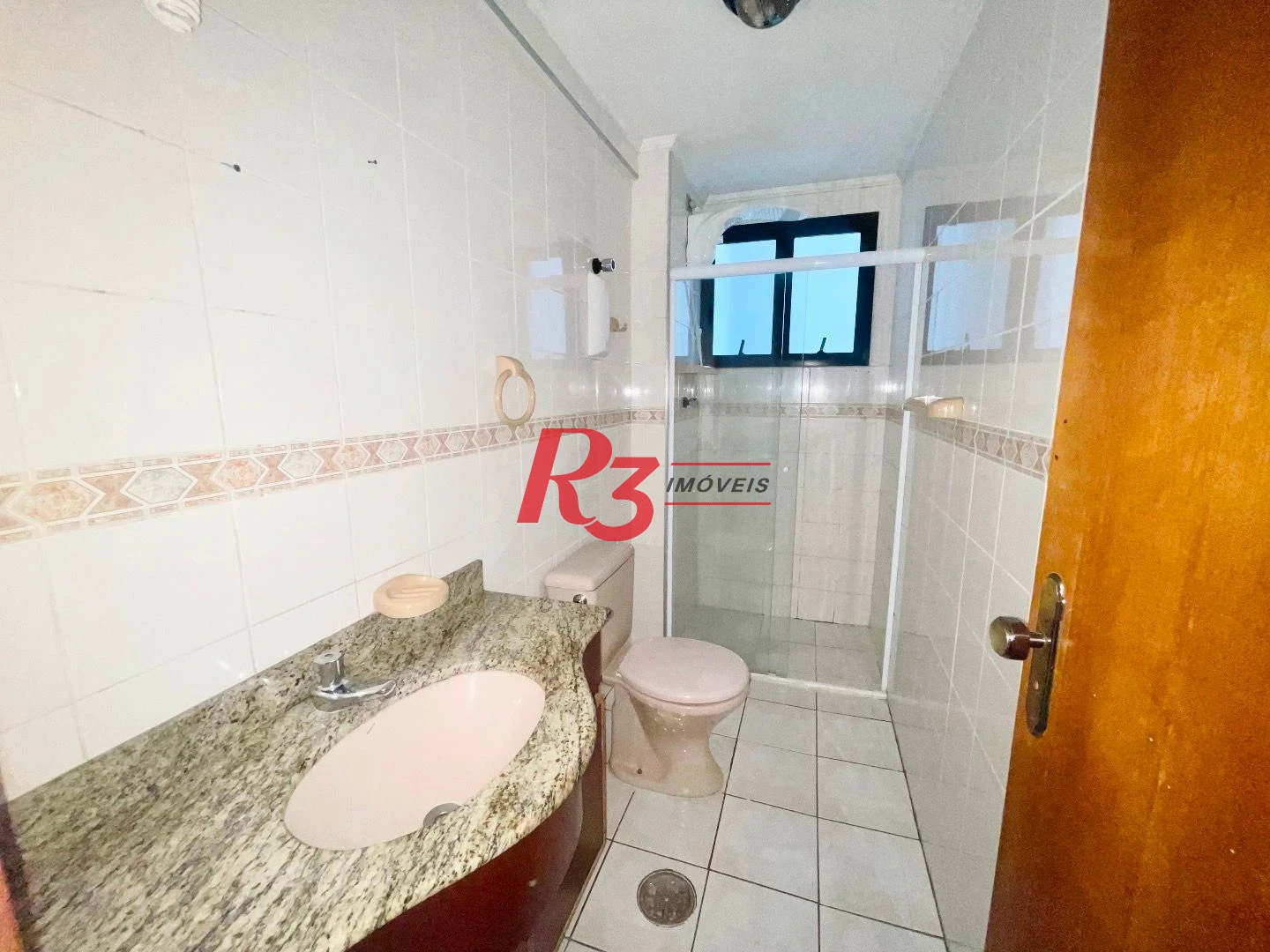 Apartamento com 2 dormitórios à venda, 123 m² por R$ 680.000,00 - Ponta da Praia - Santos/SP