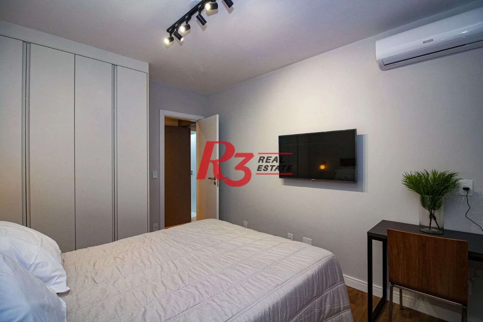 Apartamento com 2 dormitórios para alugar, 98 m² por R$ 7.900,00/mês - Aparecida - Santos/SP