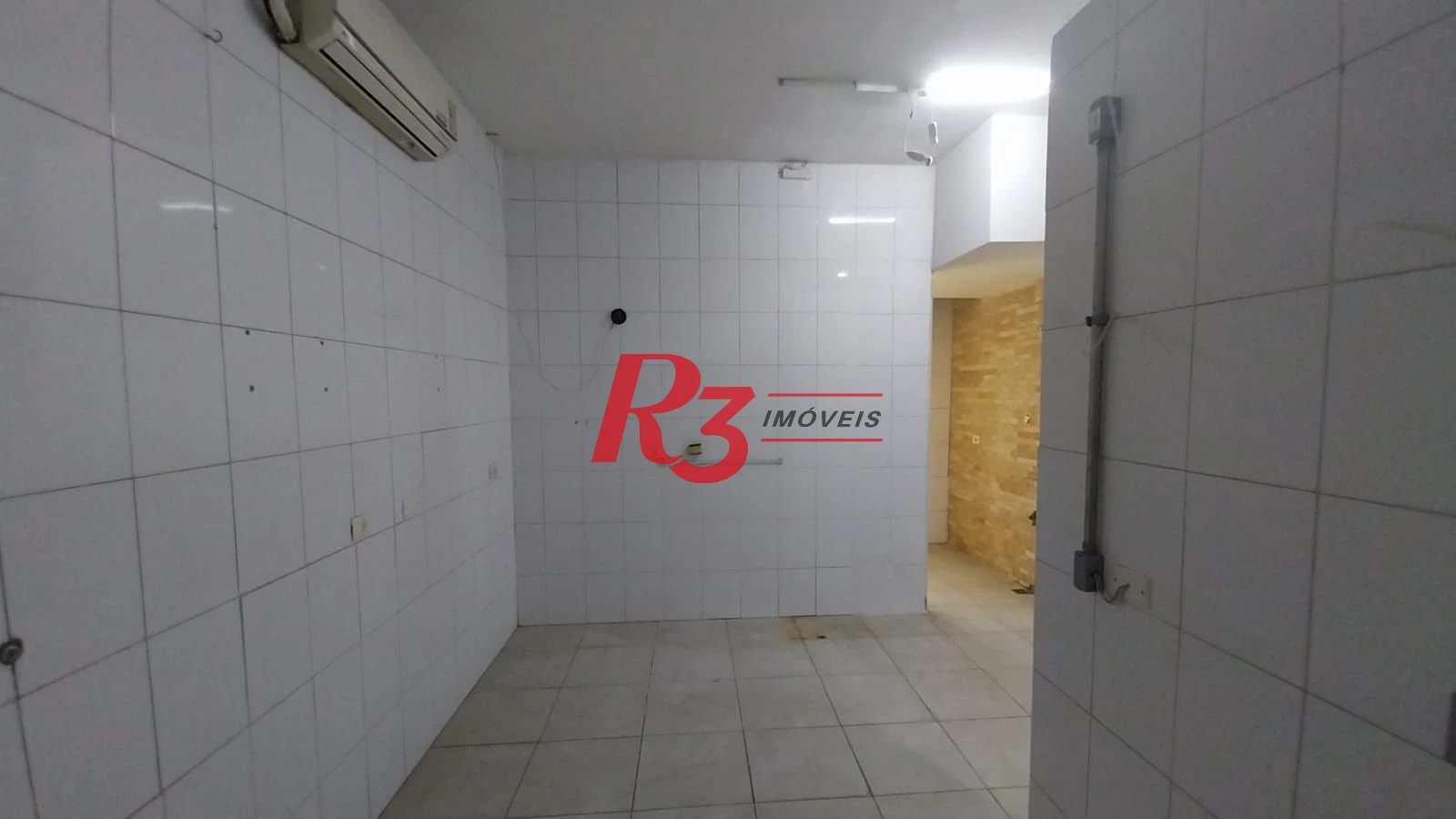 Loja, 29 m² - venda por R$ 320.000,00 ou aluguel por R$ 6.200,02/mês - Gonzaga - Santos/SP