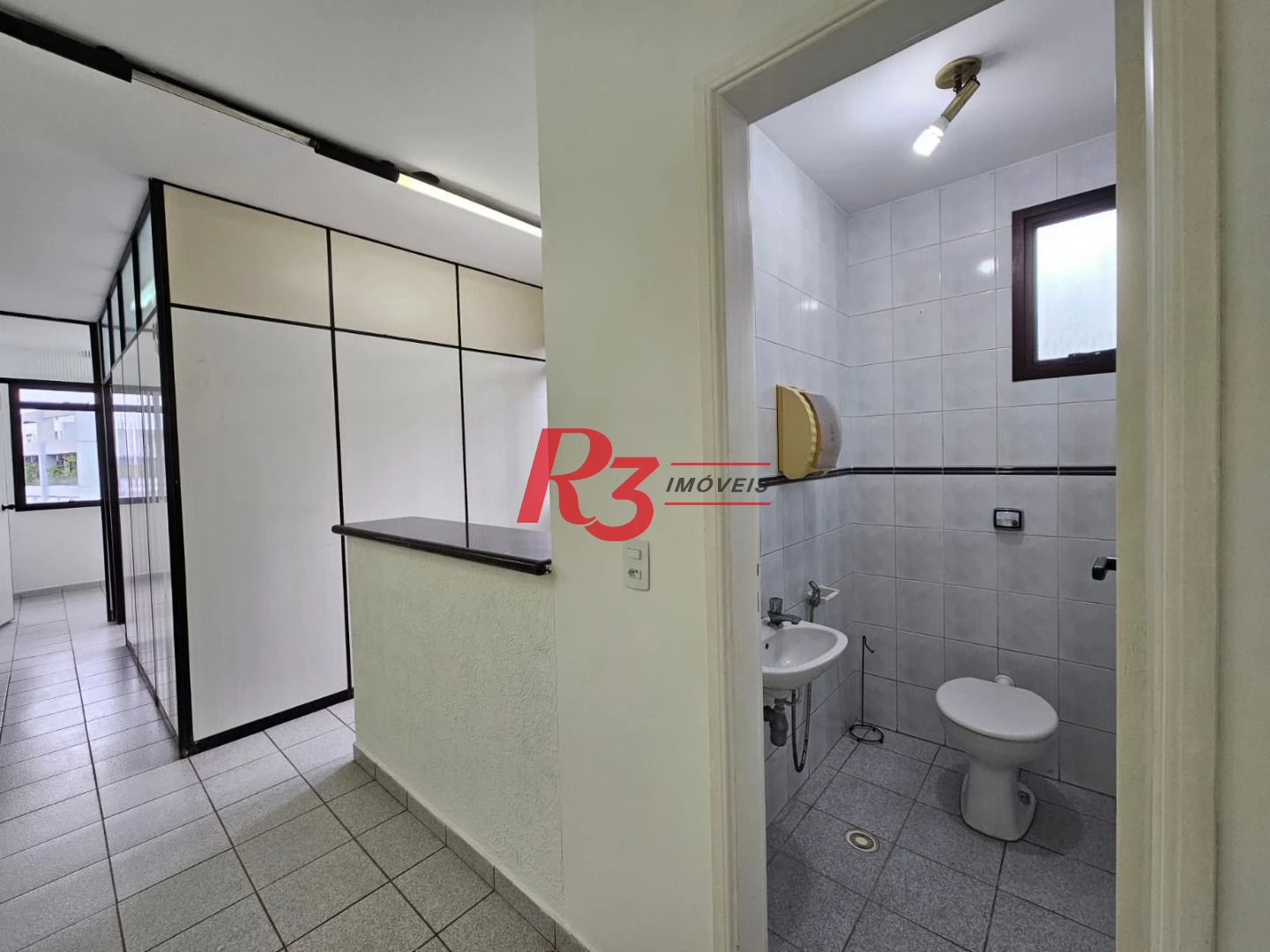 Sala, 85 m² - venda por R$ 370.000,00 ou aluguel por R$ 3.700,00/mês - Campo Grande - Santos/SP