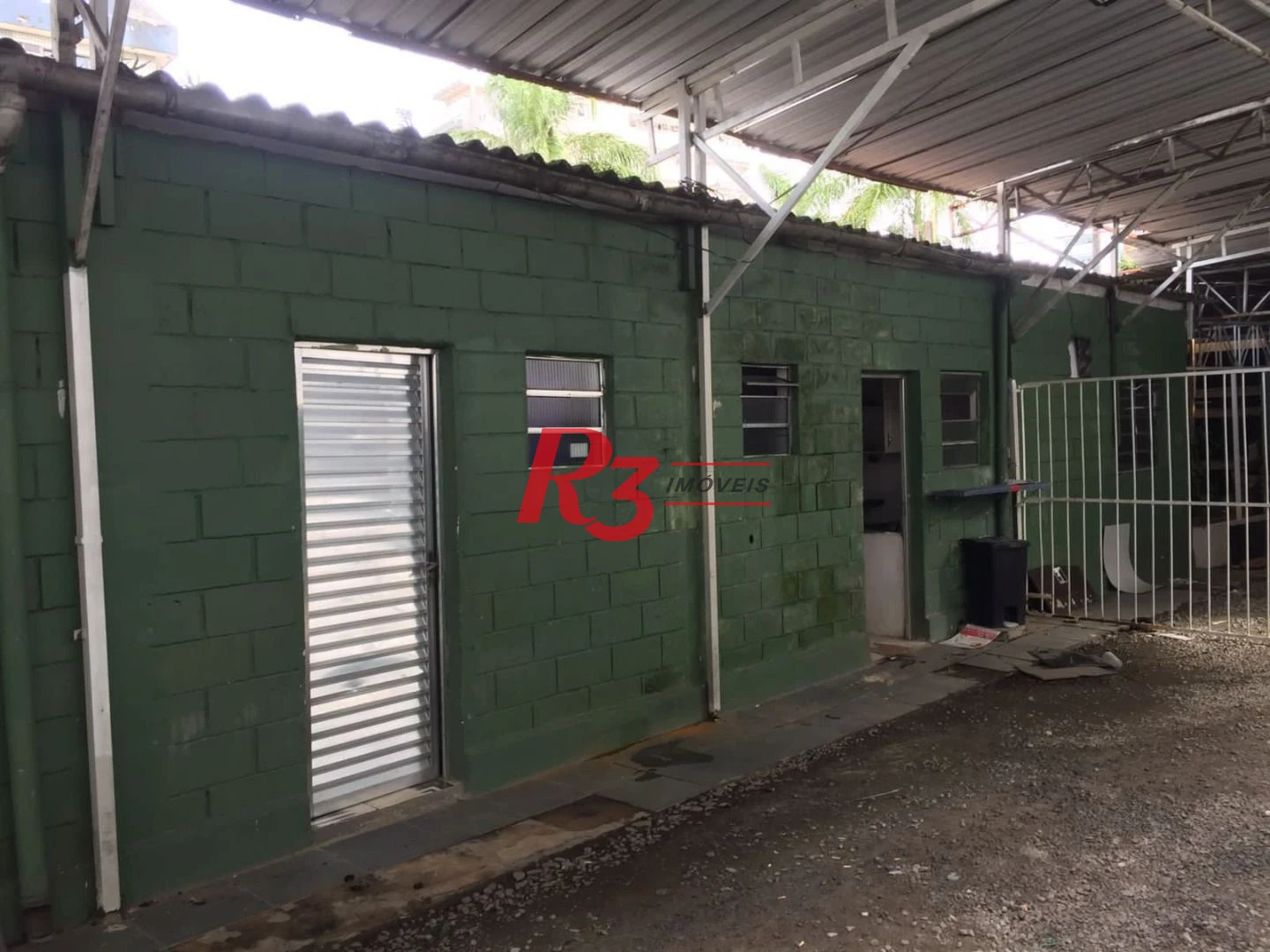 Terreno para alugar, 400 m² por R$ 9.900,00/mês - Vila Mathias - Santos/SP