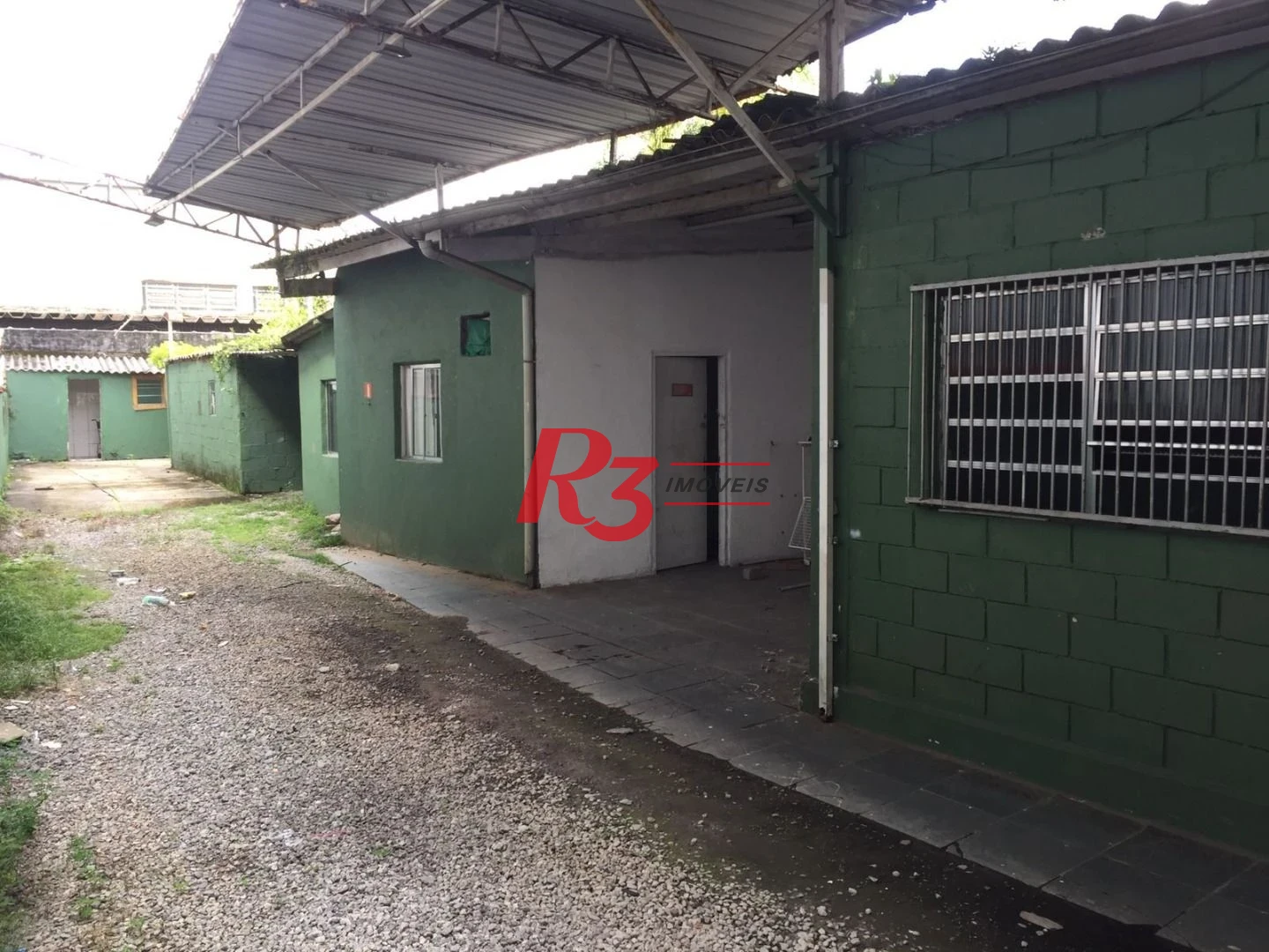 Terreno para alugar, 400 m² por R$ 9.900,00/mês - Vila Mathias - Santos/SP
