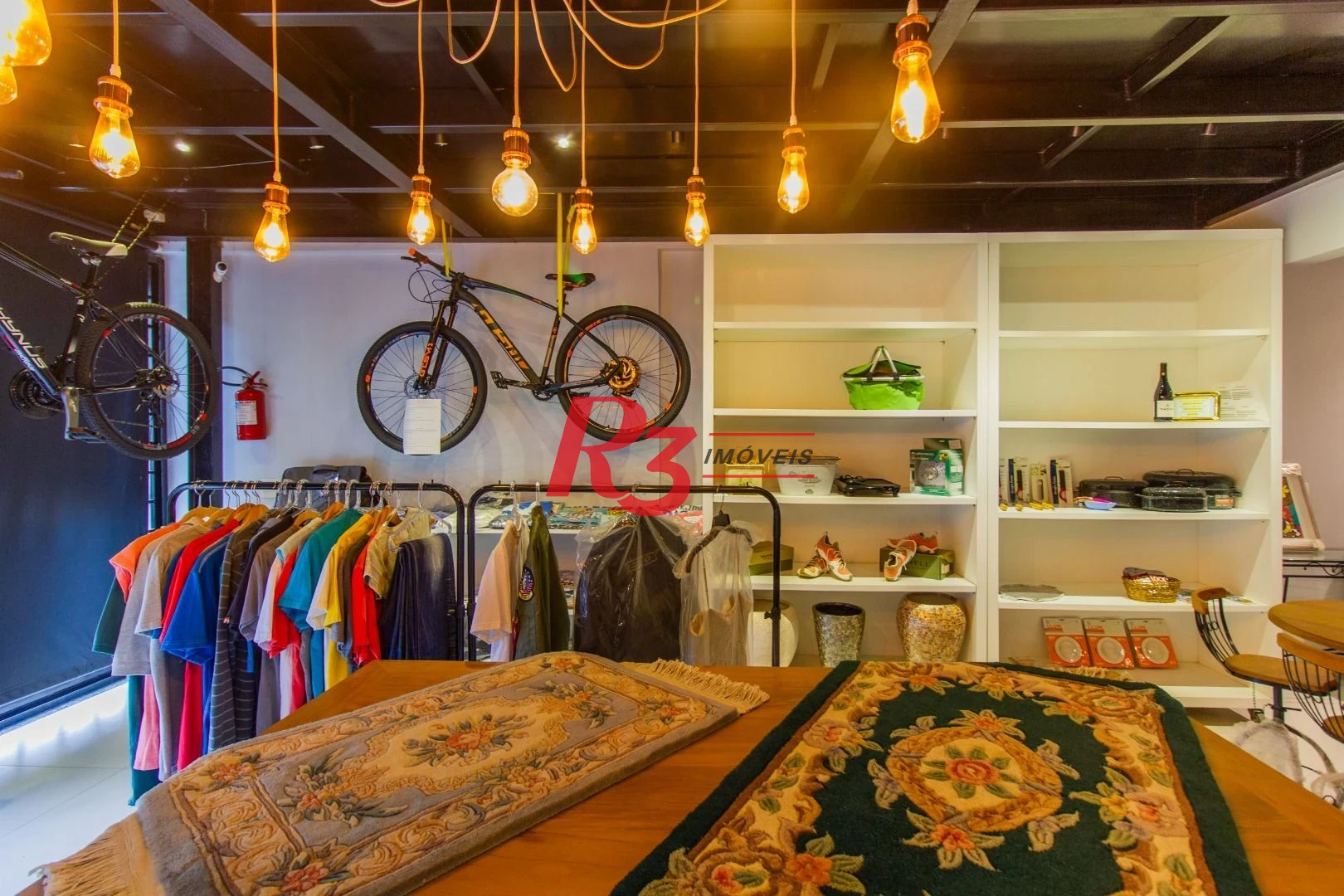 Loja para alugar, 60 m² por R$ 5.000,00/mês - Centro - Santos/SP