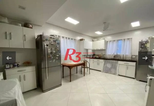 Sobrado à venda, 190 m² por R$ 1.700.000,00 - Ponta da Praia - Santos/SP