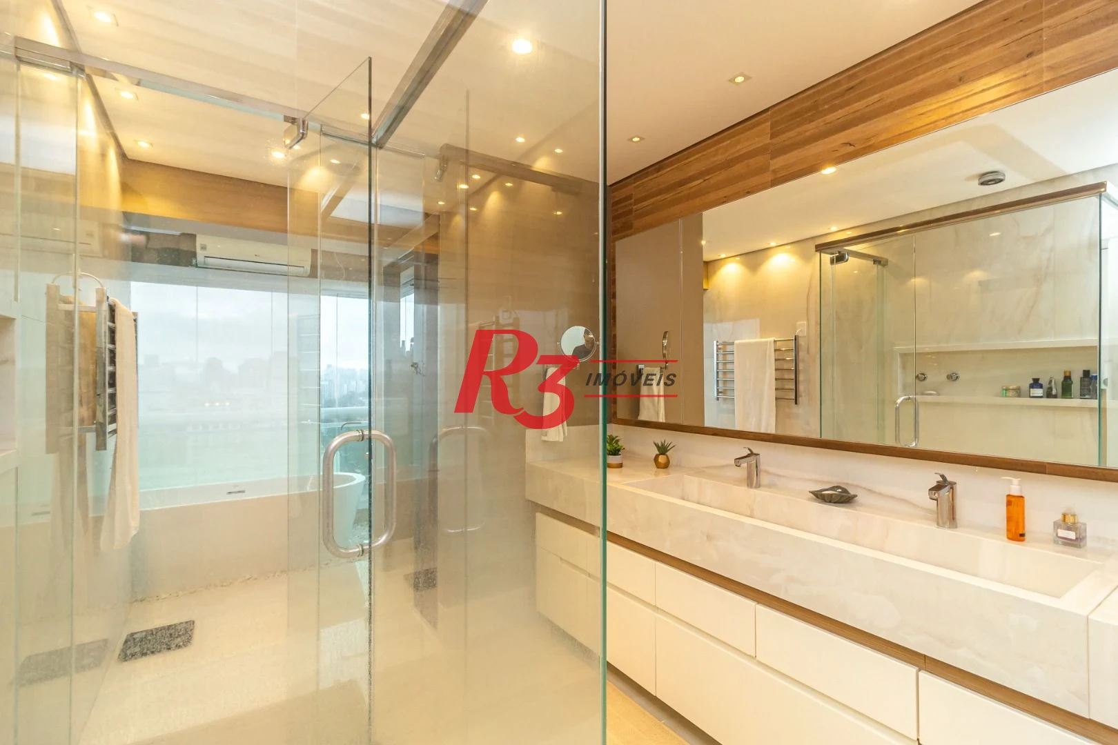 Apartamento à venda, 360 m² por R$ 7.980.000,00 - Gonzaga - Santos/SP