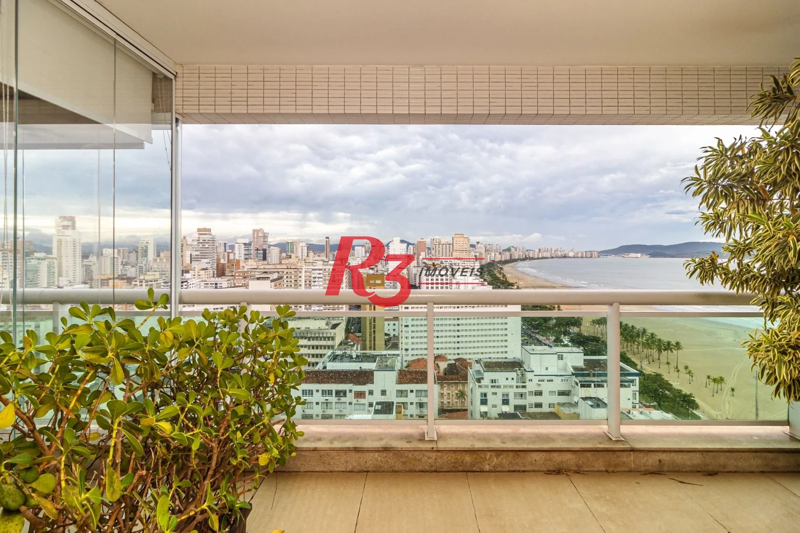 Apartamento à venda, 360 m² por R$ 7.980.000,00 - Gonzaga - Santos/SP