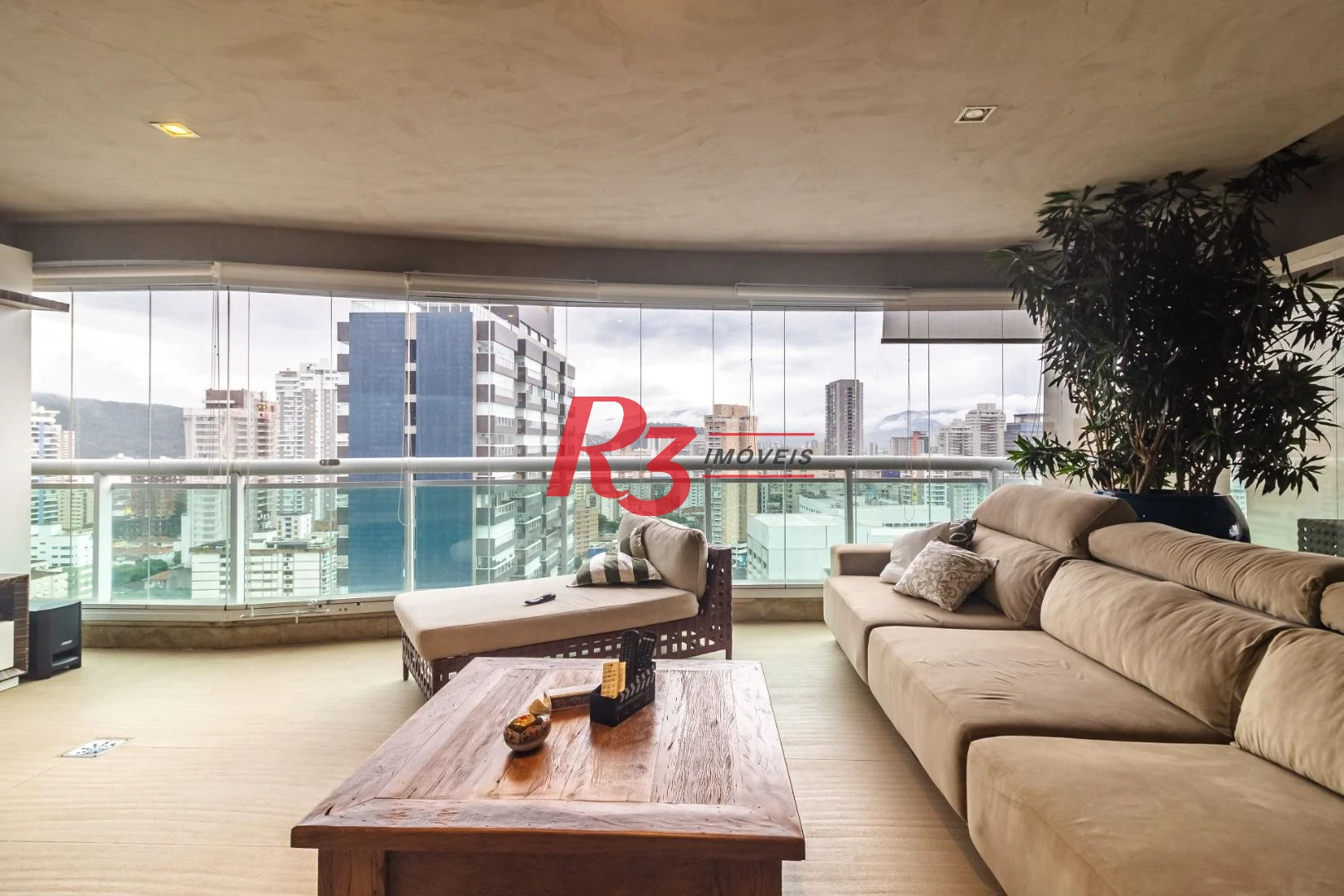 Apartamento à venda, 360 m² por R$ 7.980.000,00 - Gonzaga - Santos/SP
