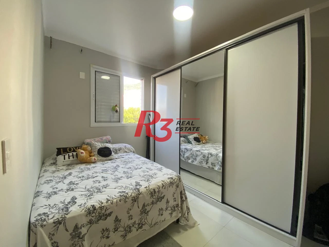 Village com 3 dormitórios à venda, 125 m² por R$ 789.000,00 - Marapé - Santos/SP
