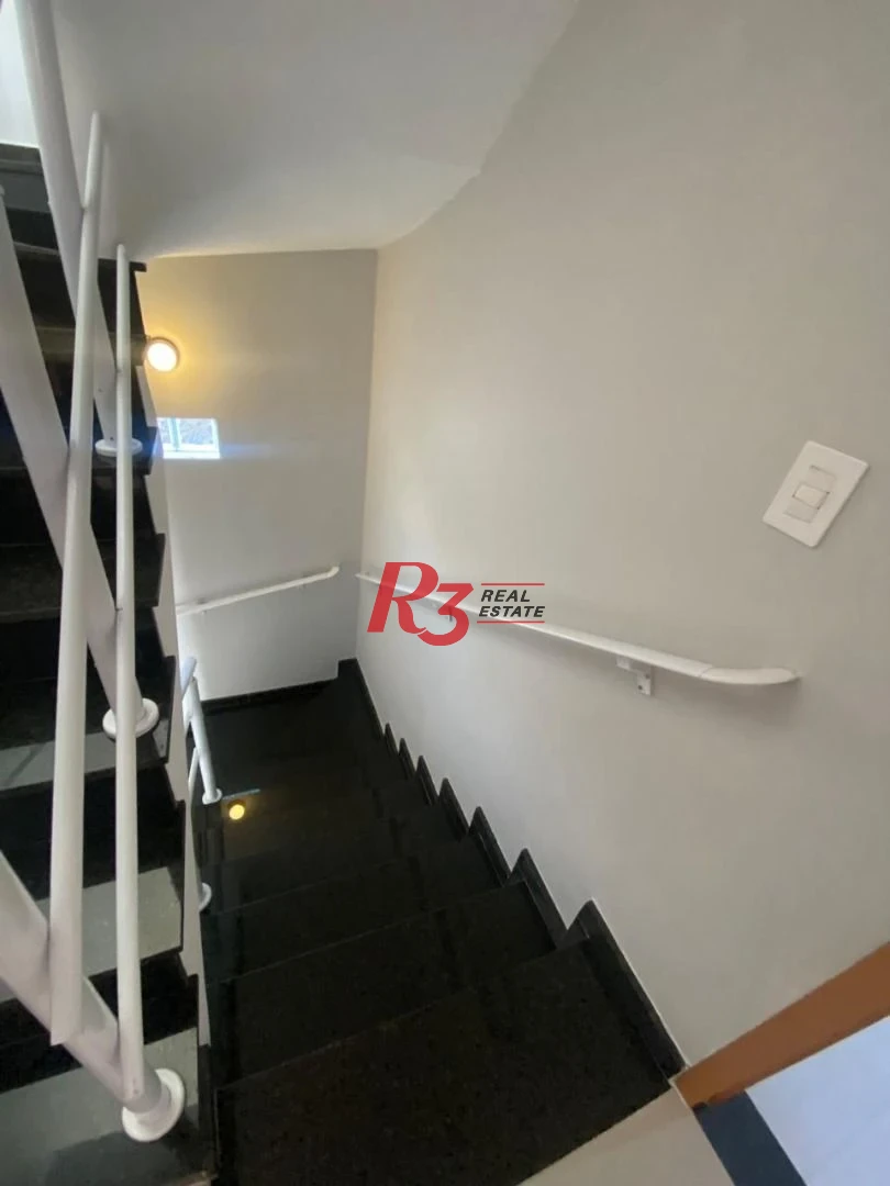 Village com 3 dormitórios à venda, 125 m² por R$ 789.000,00 - Marapé - Santos/SP